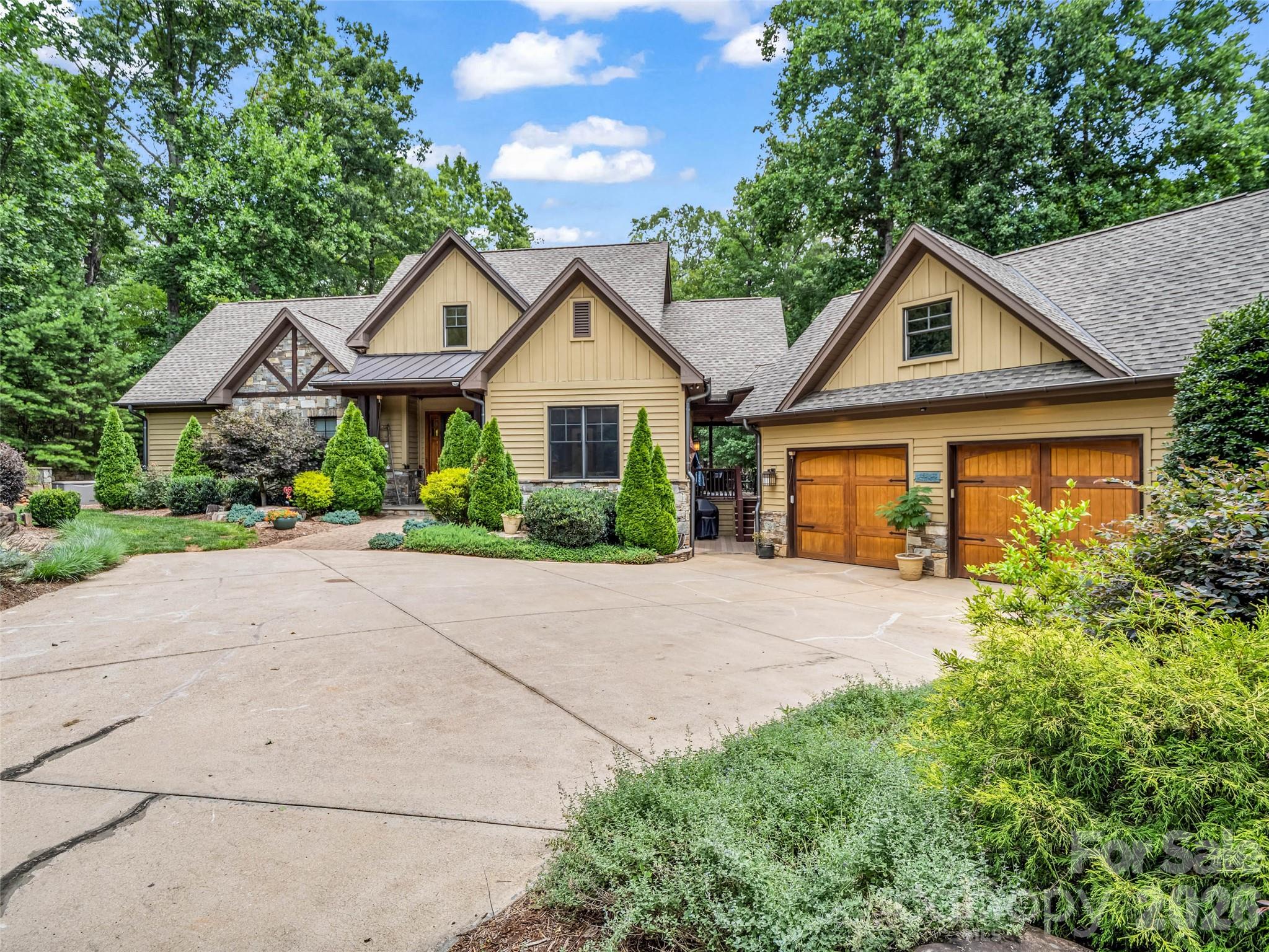 Single Family Residence at 153 Glenn Court, Mill Spring, photo 3 of 47