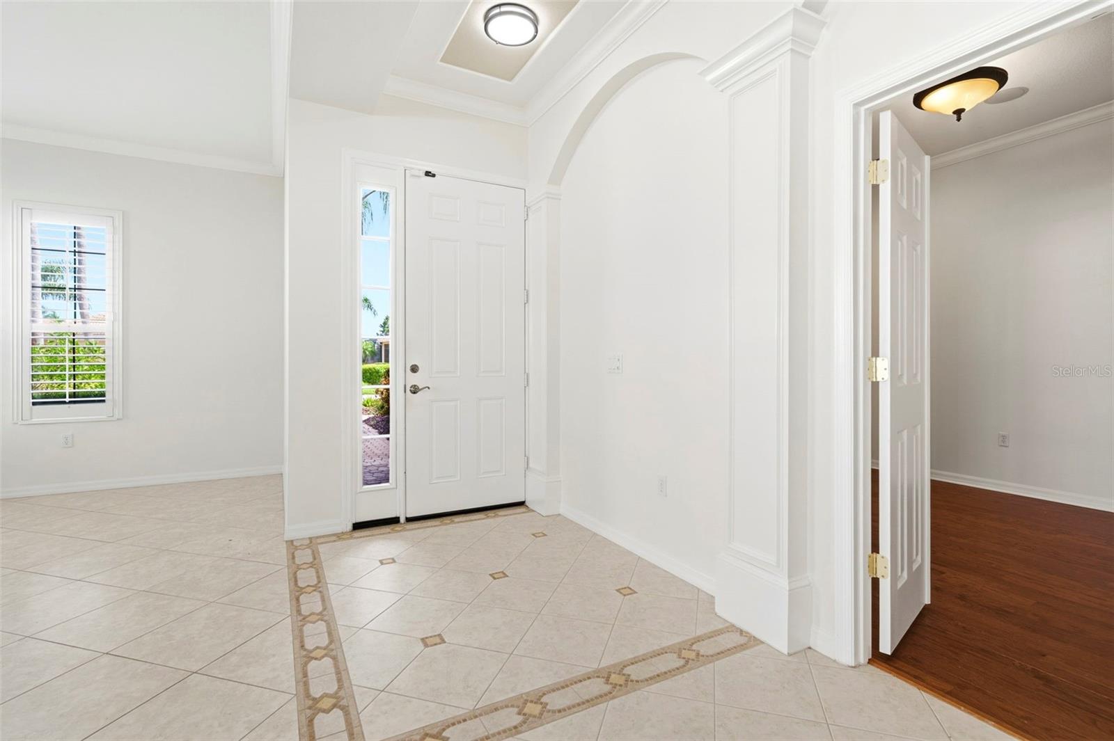 Single Family Residence at 13860 SIENA LOOP, BRADENTON, photo 13 of 91