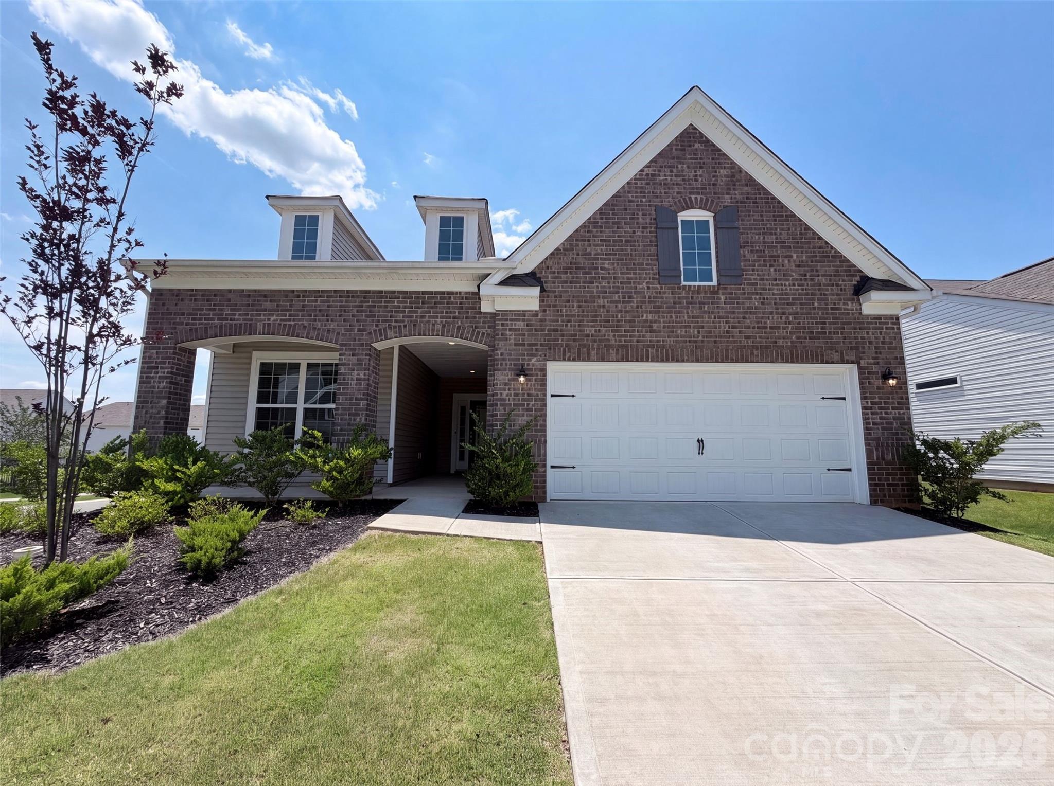 Single Family Residence at 190 Abersham Drive, Mooresville, photo 13 of 14
