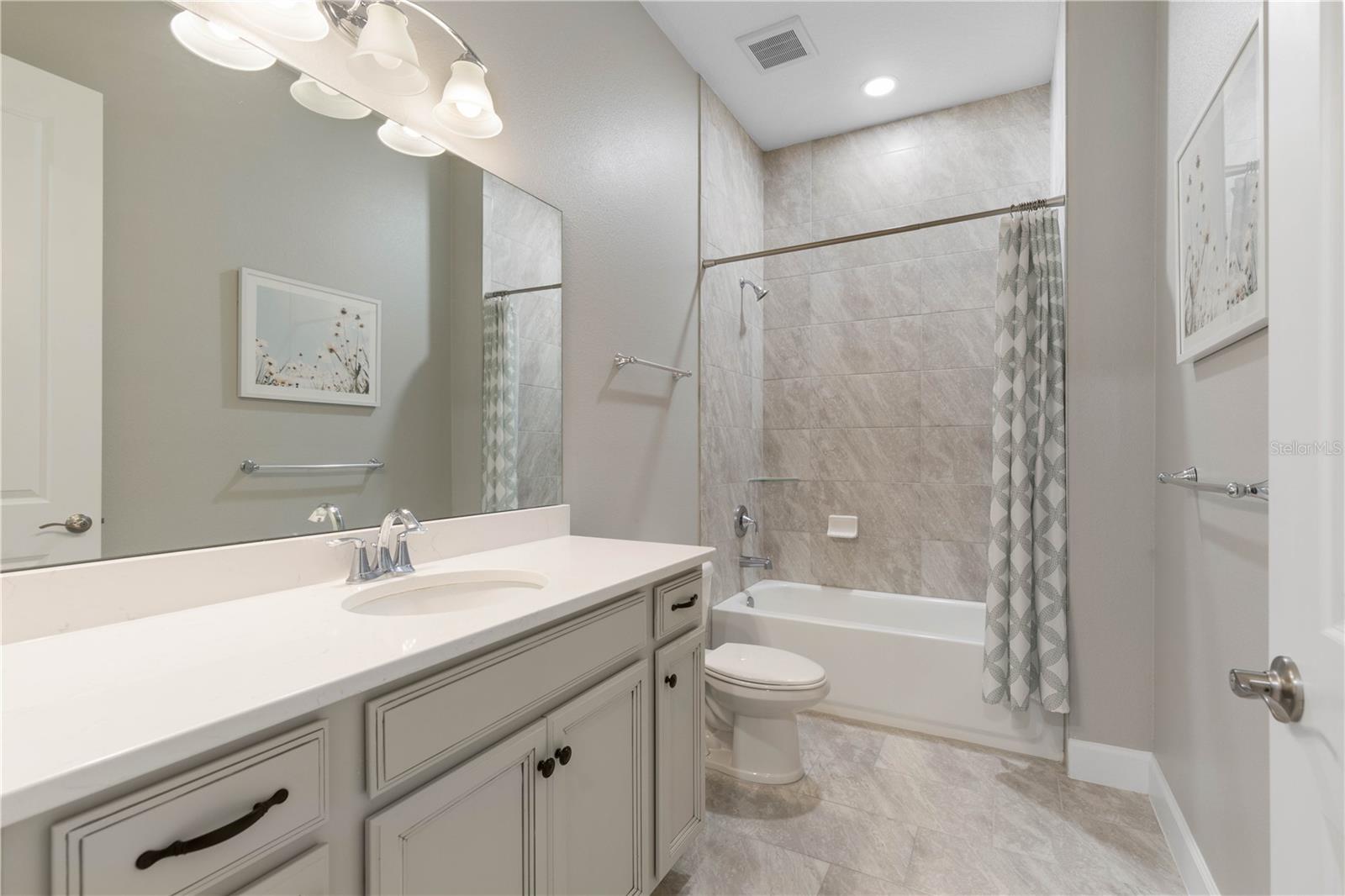 Single Family Residence at 41 RIVERVIEW BND N, PALM COAST, photo 35 of 92