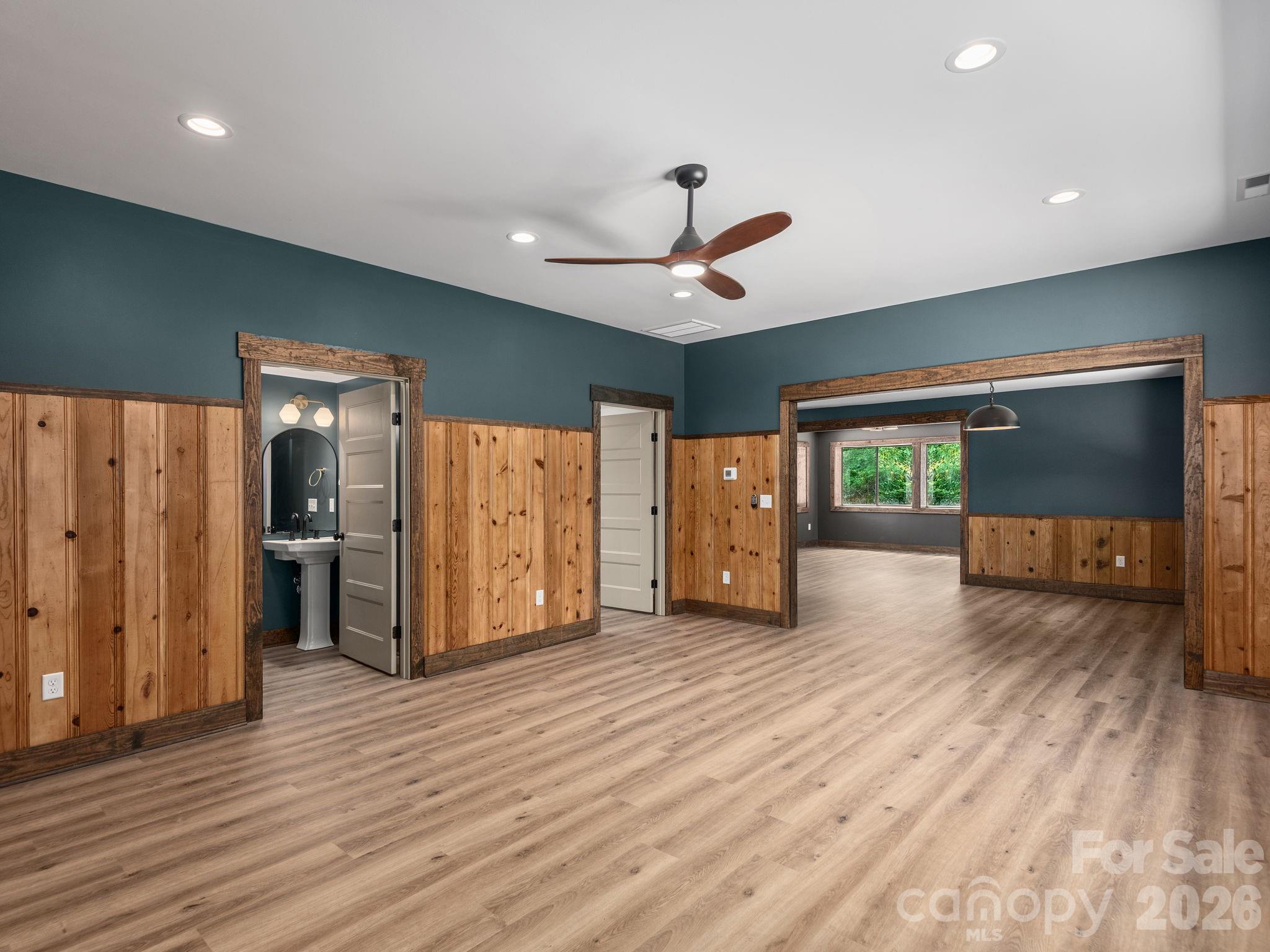 Single Family Residence at 78 Travis Street, Clyde, photo 5 of 20