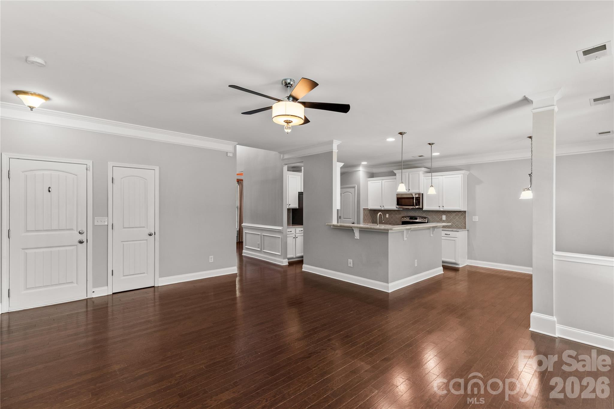 Single Family Residence at 924 Autumn Glen Court, Clover, photo 25 of 46