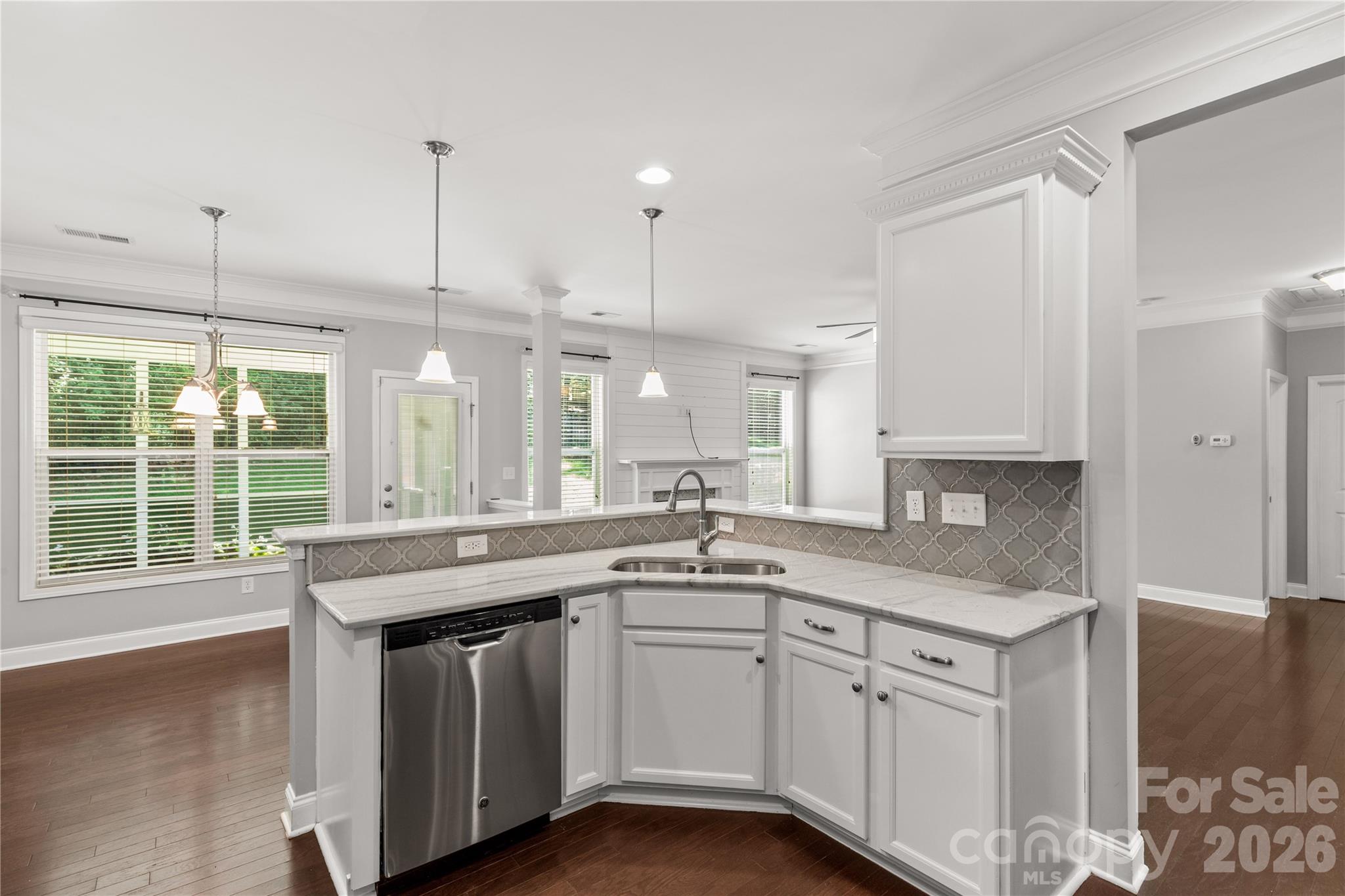 Single Family Residence at 924 Autumn Glen Court, Clover, photo 32 of 46