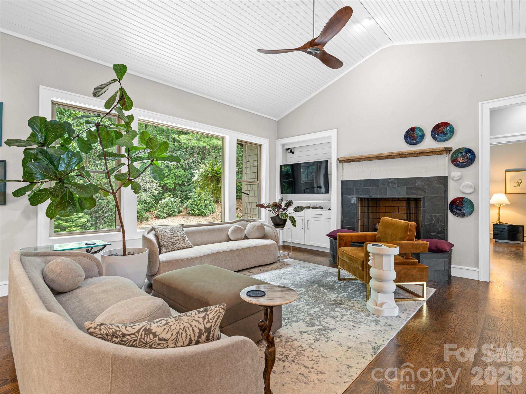 Single Family Residence at 101 Glen Trillium Drive, Fletcher, photo 6 of 39