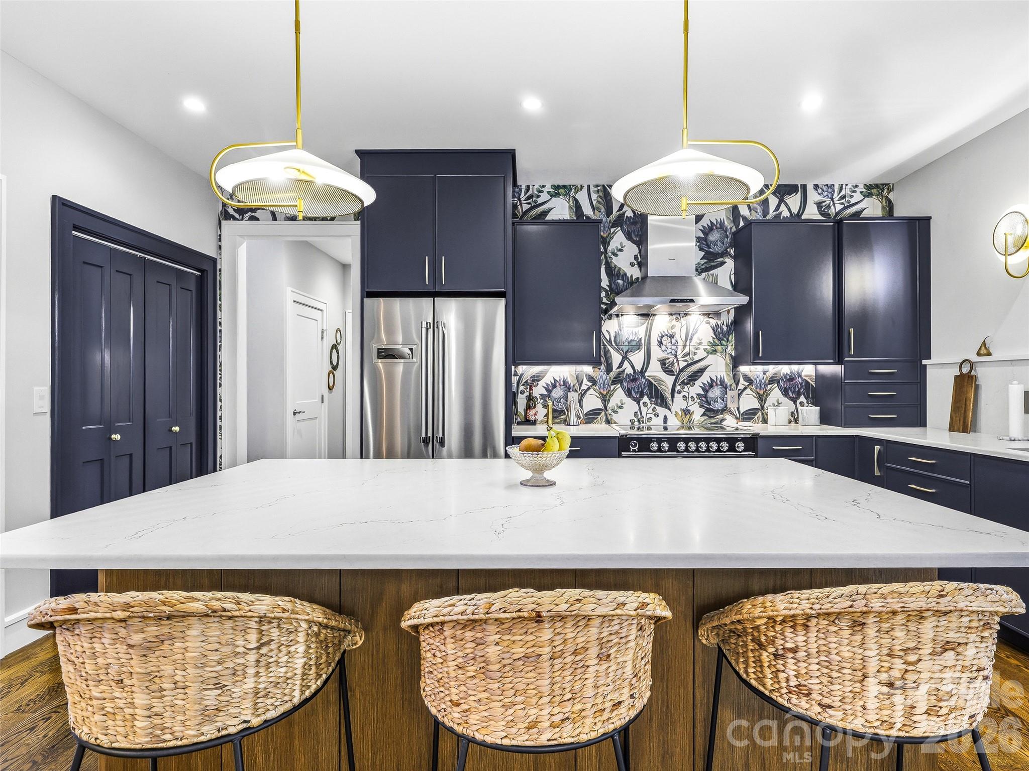 Single Family Residence at 101 Glen Trillium Drive, Fletcher, photo 12 of 39