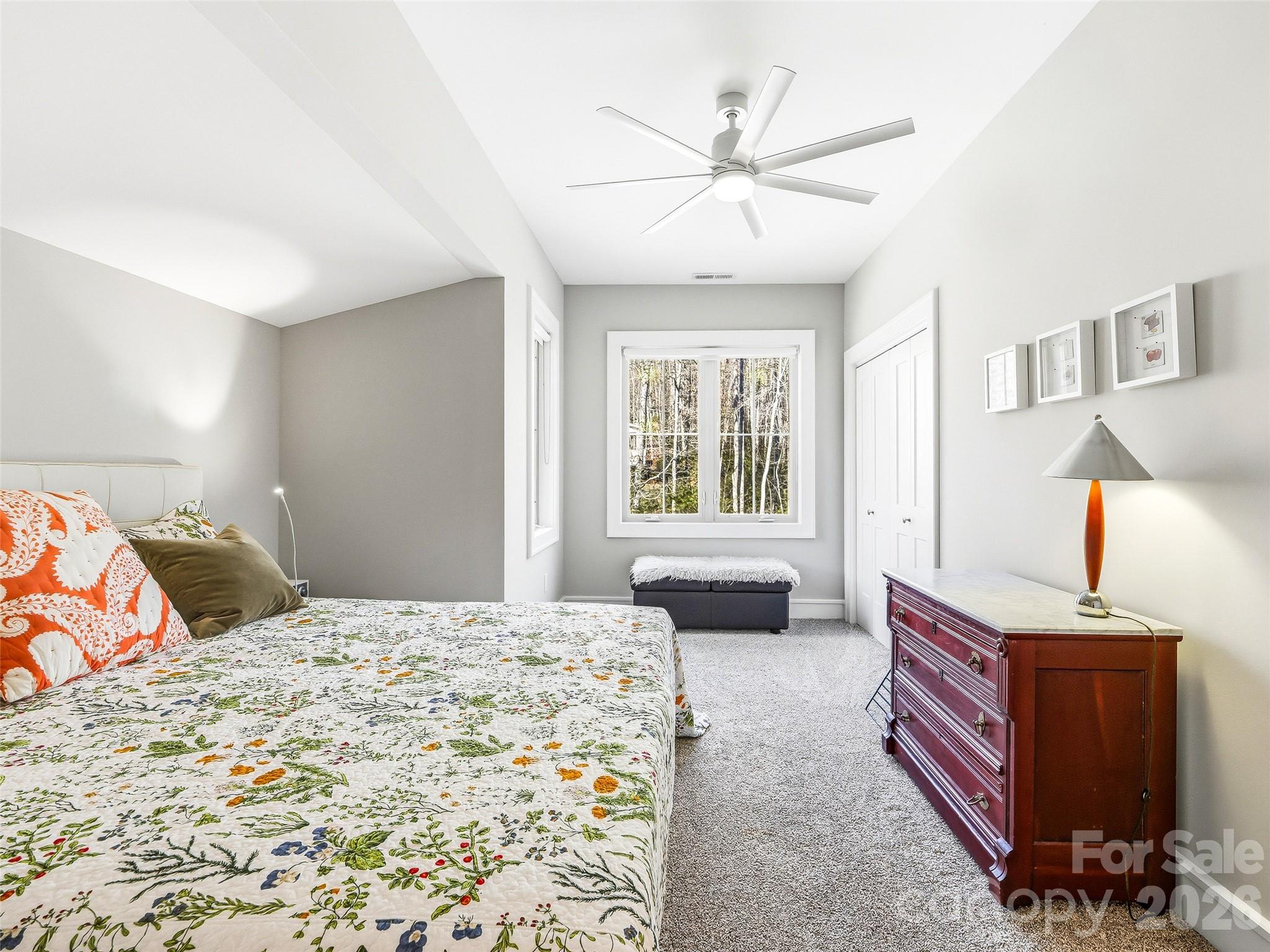 Single Family Residence at 101 Glen Trillium Drive, Fletcher, photo 29 of 39