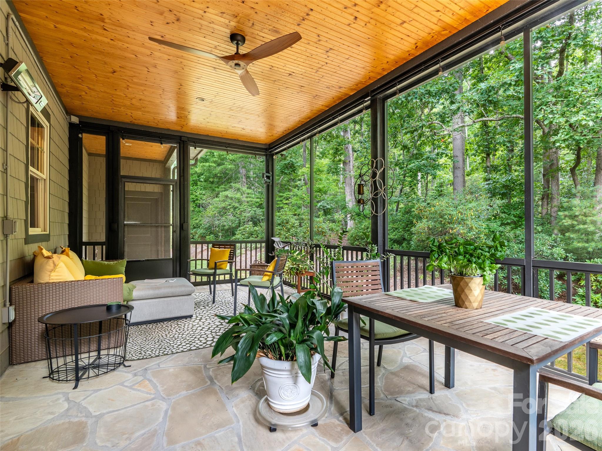 Single Family Residence at 101 Glen Trillium Drive, Fletcher, photo 37 of 39