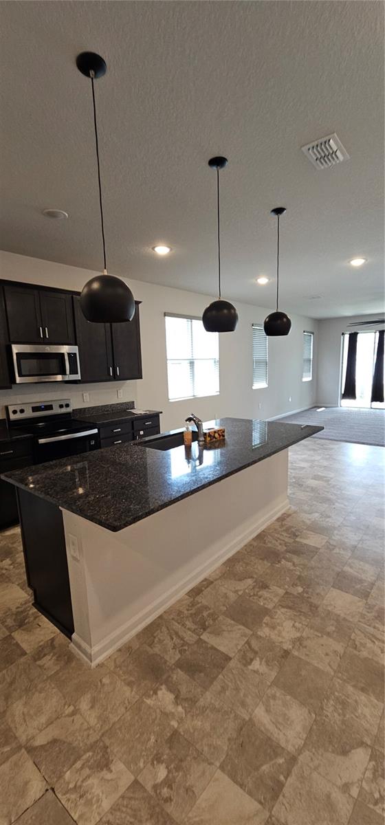 Single Family Residence at 1220 MATTIE POINTE BLVD, AUBURNDALE, photo 4 of 30