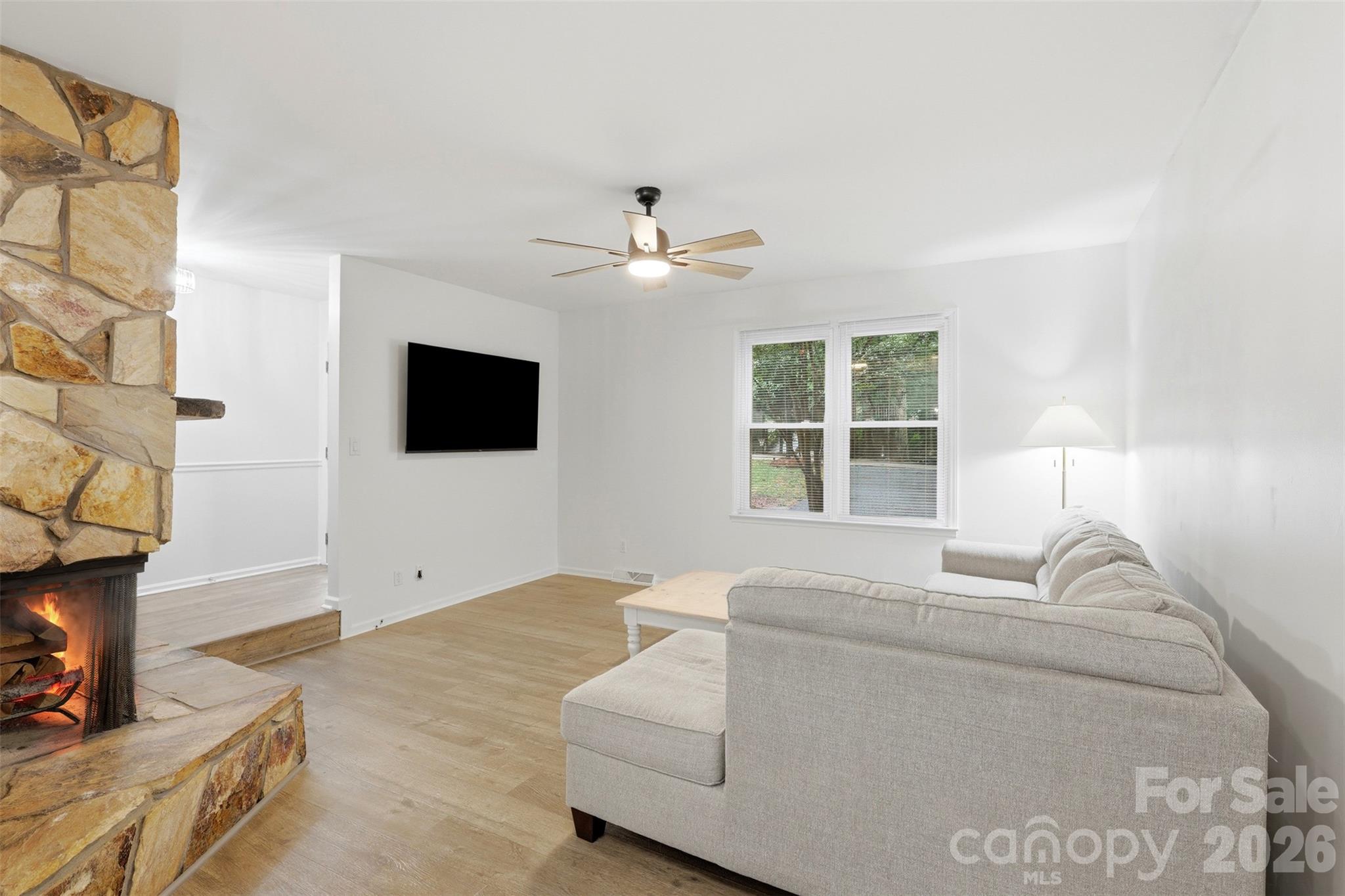 Single Family Residence at 2019 Marquesas Avenue, Fort Mill, photo 5 of 29