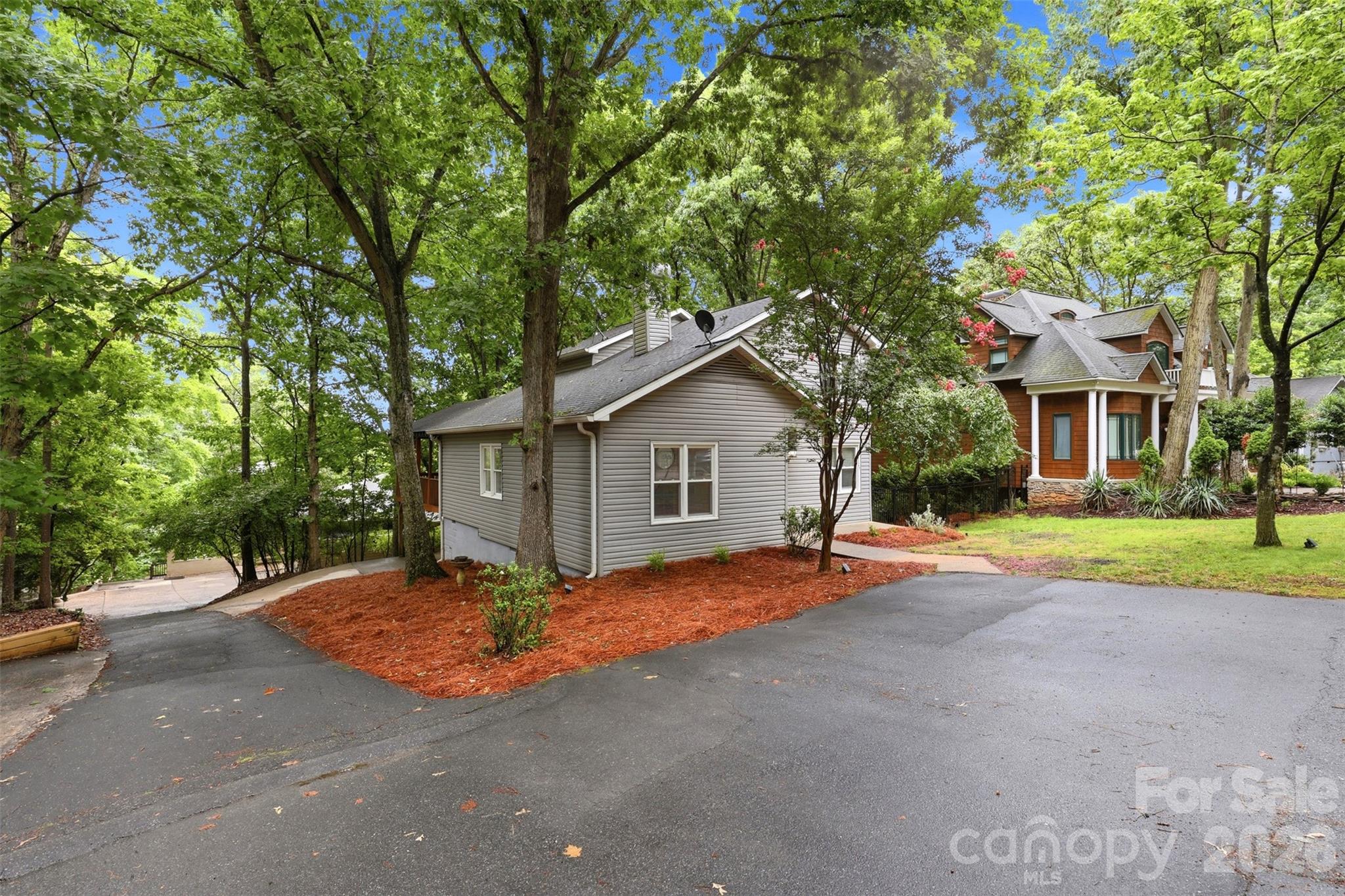 Single Family Residence at 2019 Marquesas Avenue, Fort Mill, photo 22 of 29