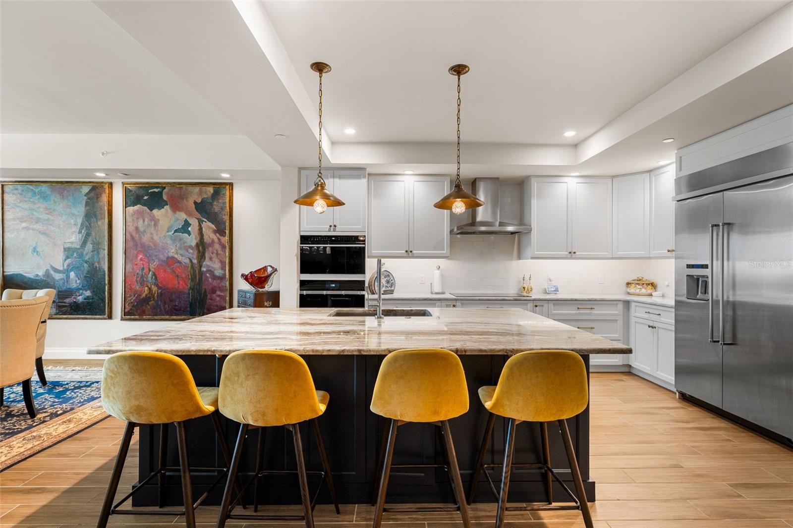 Gourmet Kitchen - 795 COLLANY RD #204, TIERRA VERDE