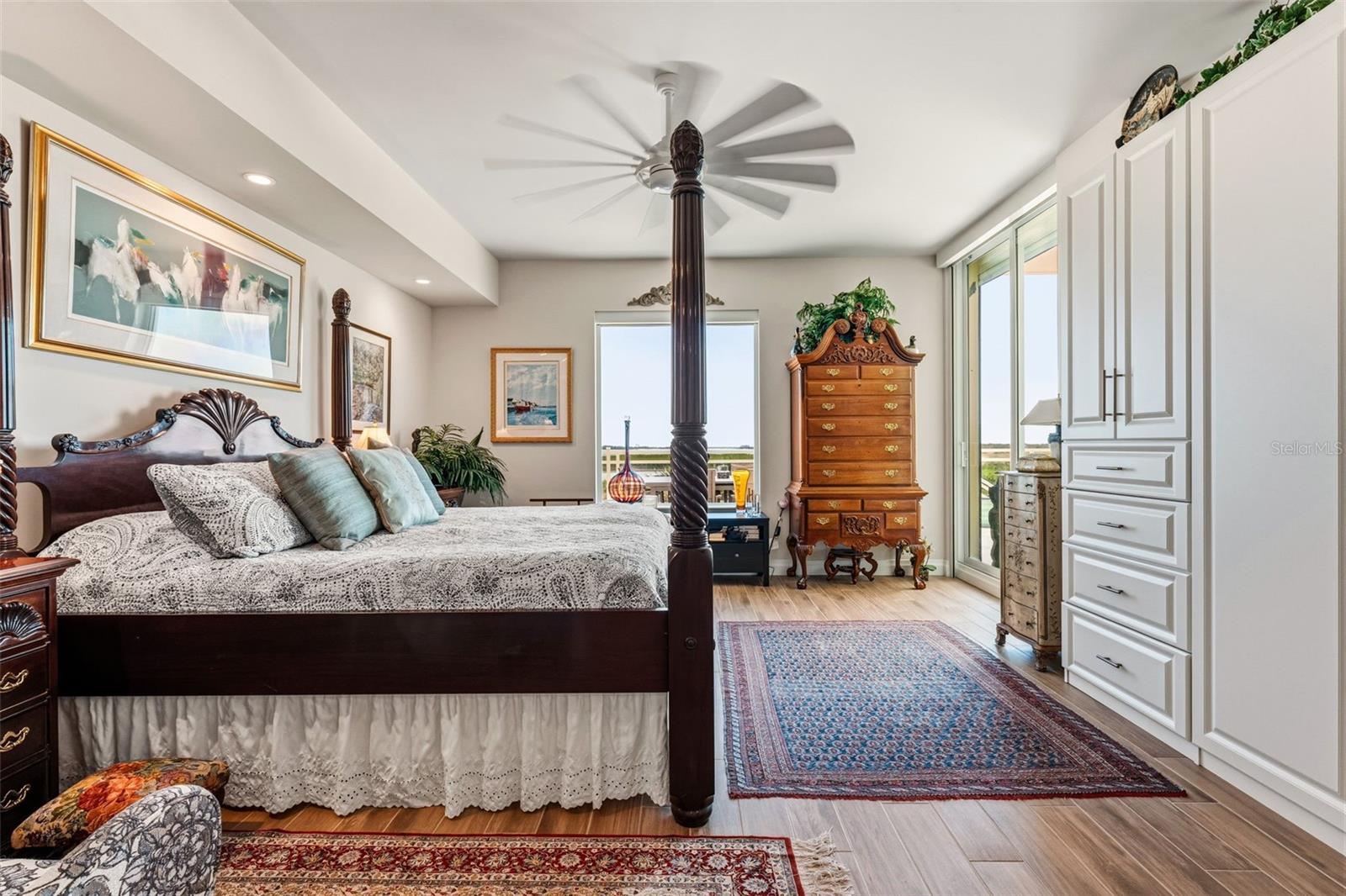 Gulf facing primary suite - 795 COLLANY RD #204, TIERRA VERDE