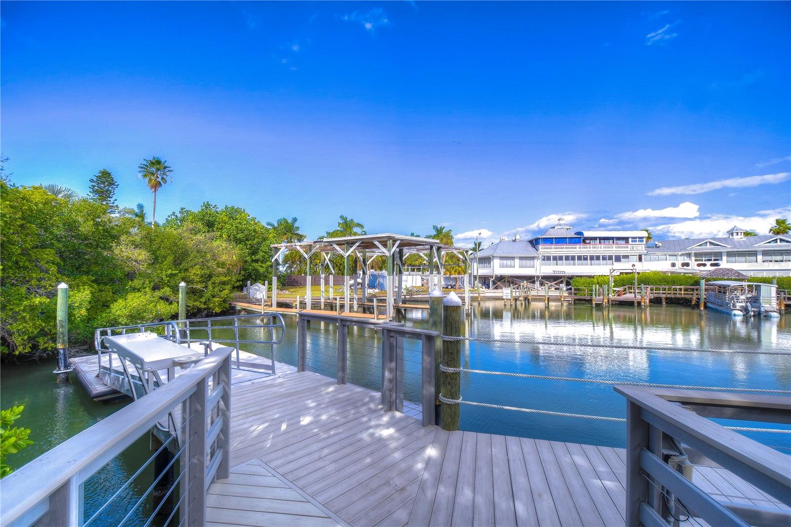 Fishing pier and kayak launch - 795 COLLANY RD #204, TIERRA VERDE