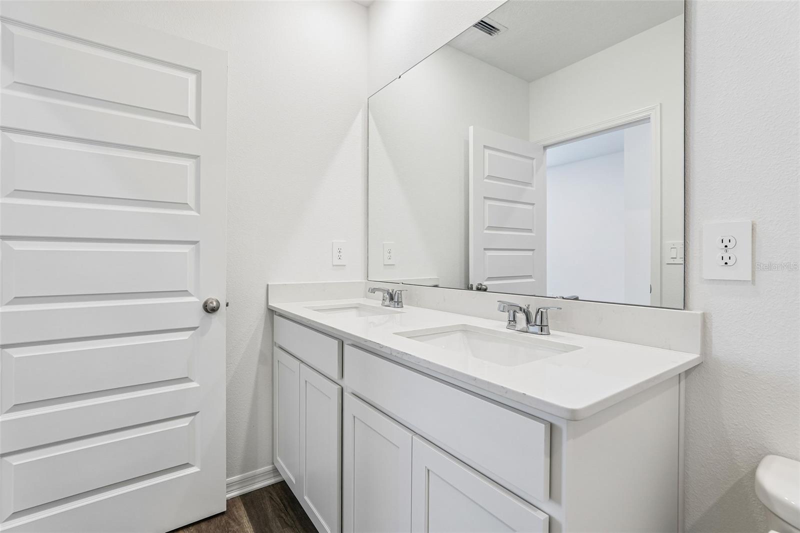 Single Family Residence at 4221 BIXBY BRIDGE PL, DAVENPORT, photo 17 of 35