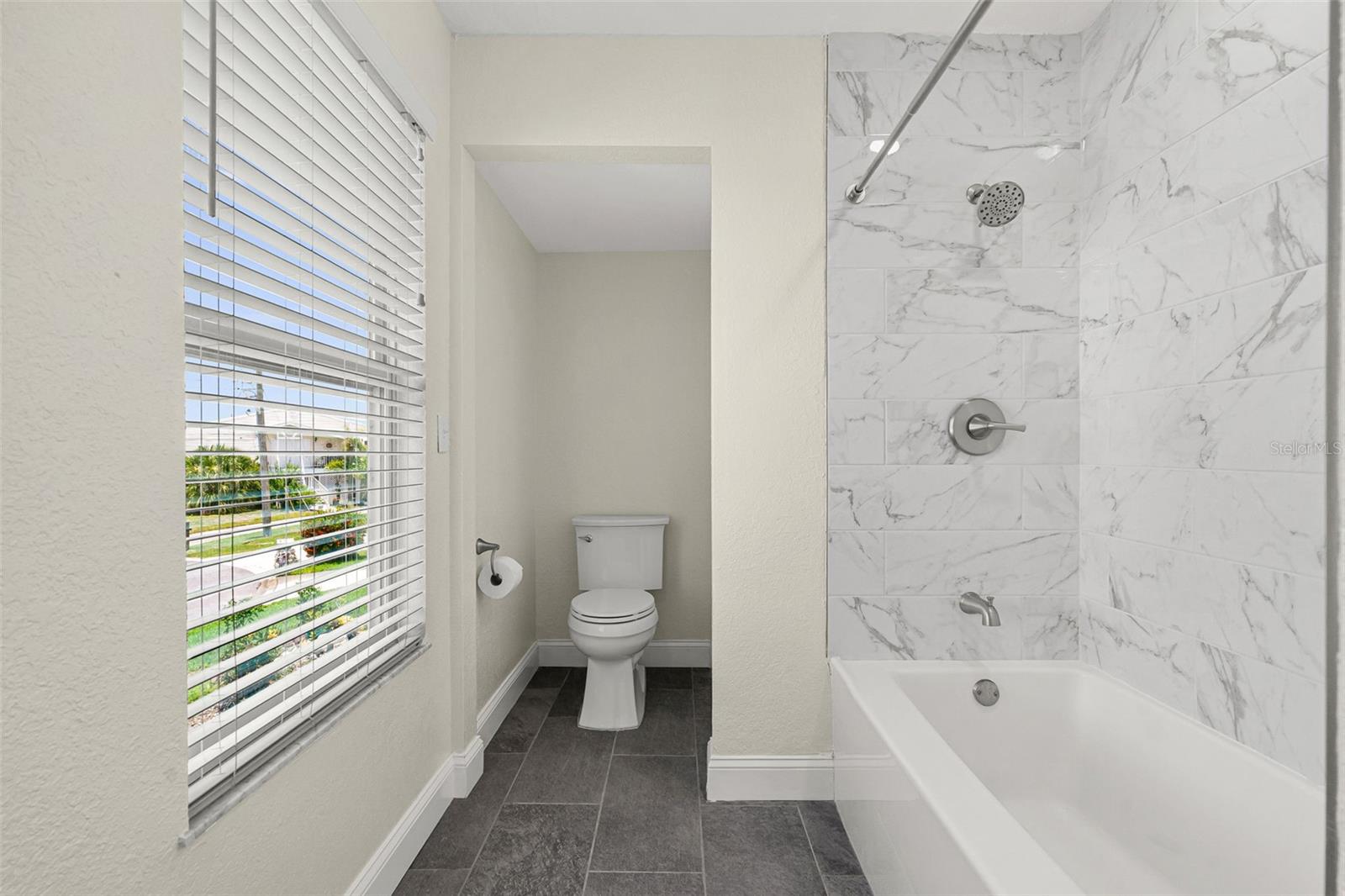 Single Family Residence at 5404 BAY STATE RD, PALMETTO, photo 21 of 51