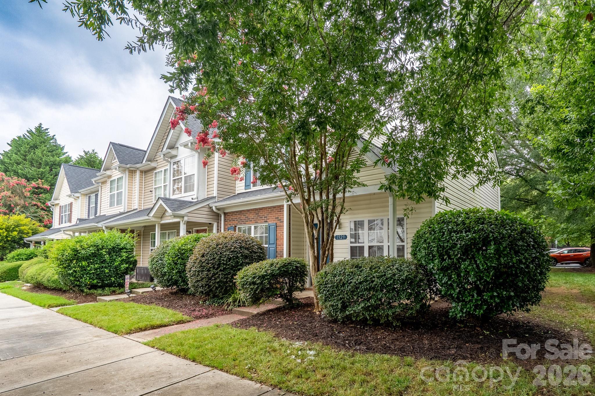 Townhouse at 1929 Billingsville School Court, Charlotte, photo 3 of 46