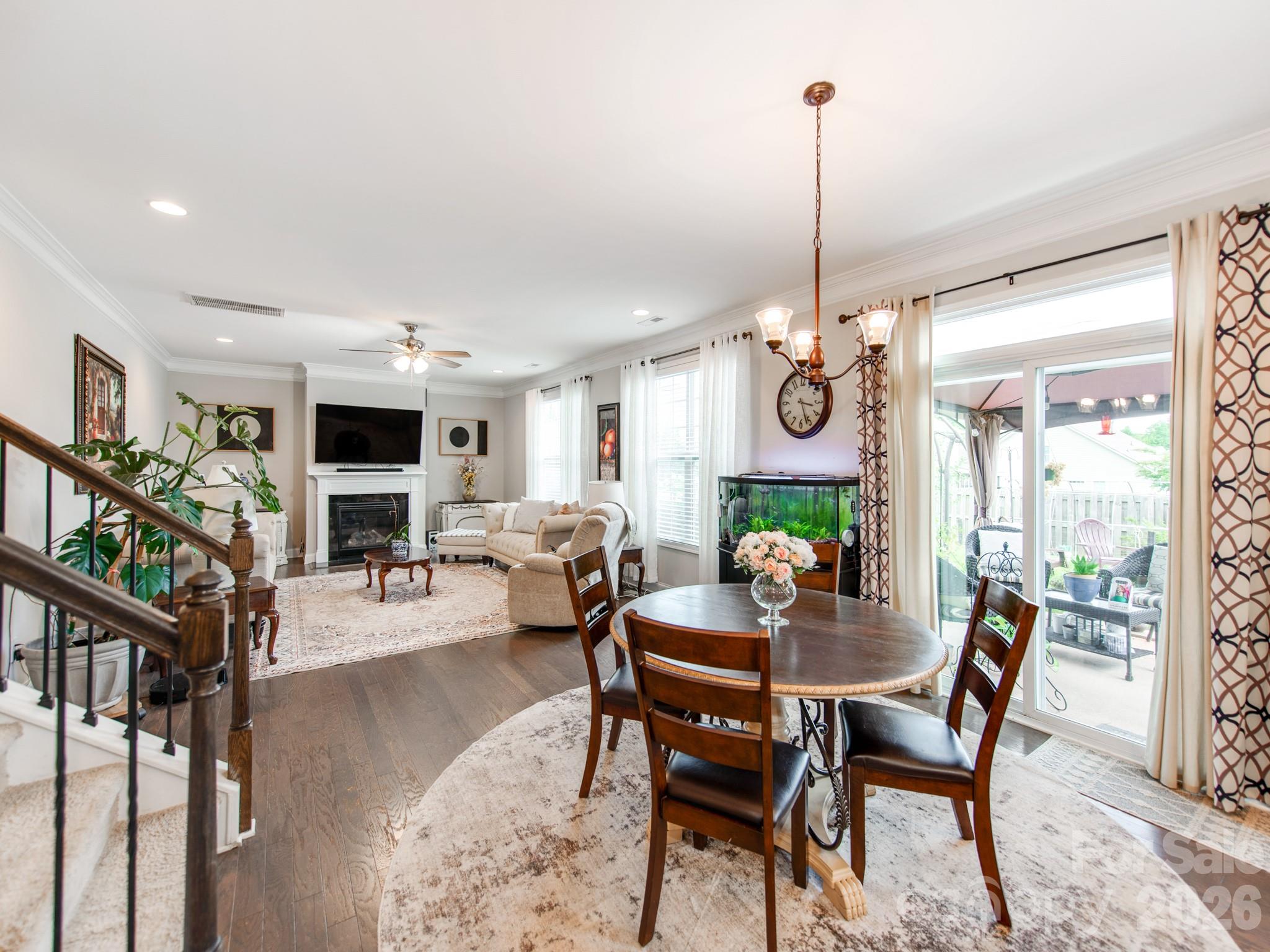 Single Family Residence at 11013 Charmont Place, Huntersville, photo 11 of 40
