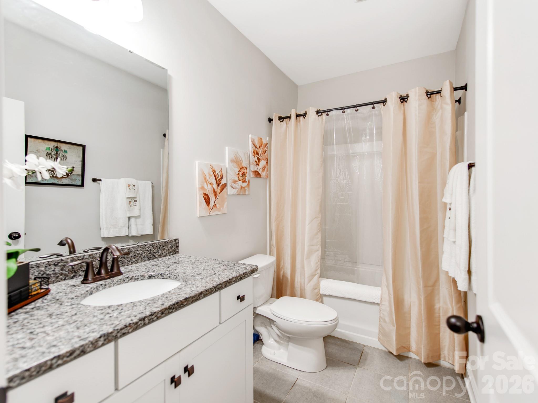 main level full bathroom - 11013 Charmont Place, Huntersville