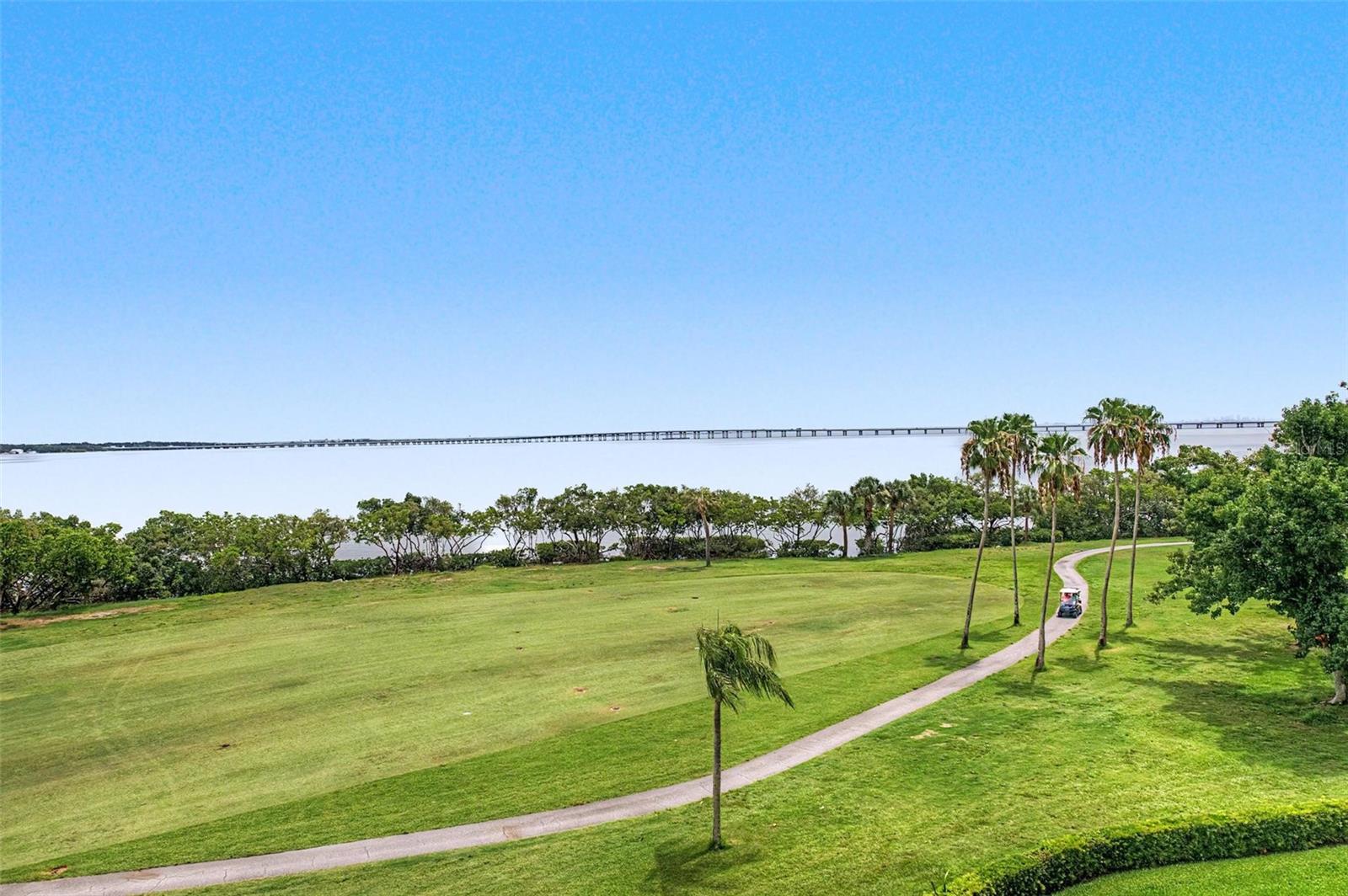 2618 COVE CAY DR #505