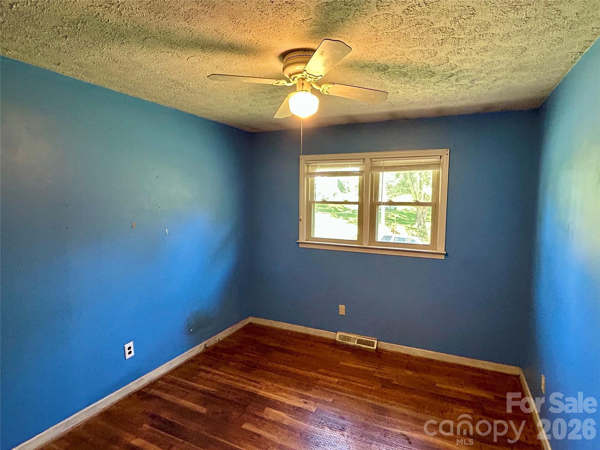 BR3 - 169 Double Island Road, Burnsville