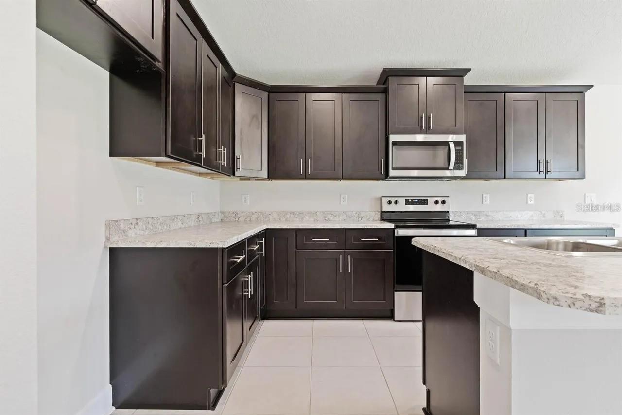 Single Family Residence at 45 BUNKER HILL DR, PALM COAST, photo 4 of 19