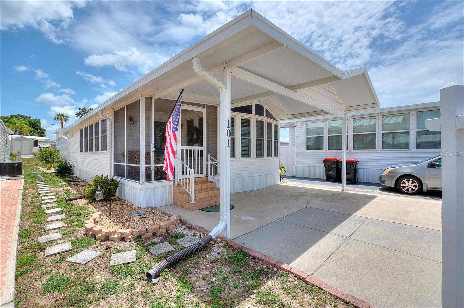 42769 HIGHWAY 27 #101