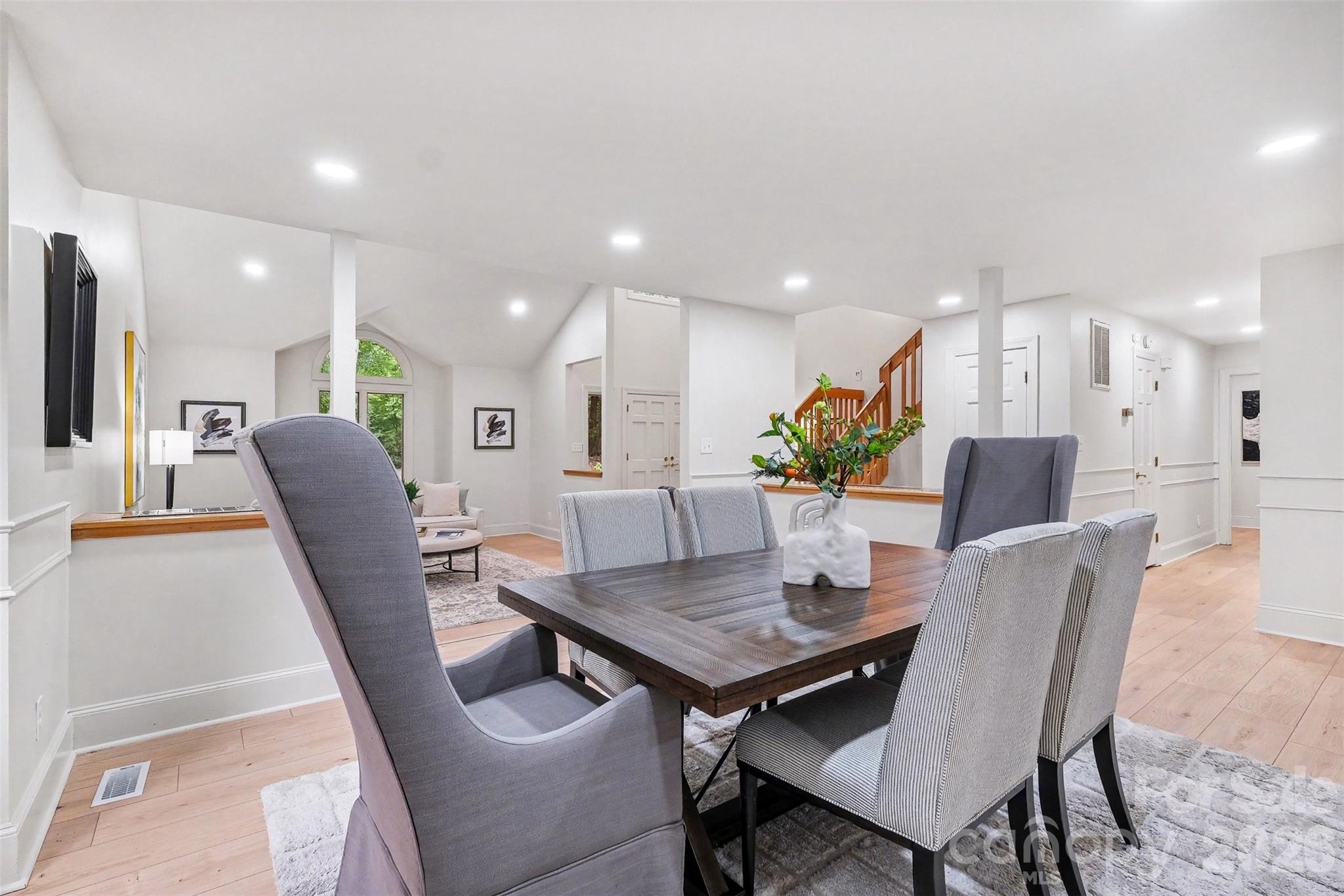You'll love hosting family meals in your large (14x14) dining room. - 5042 Marci Lane, Belmont