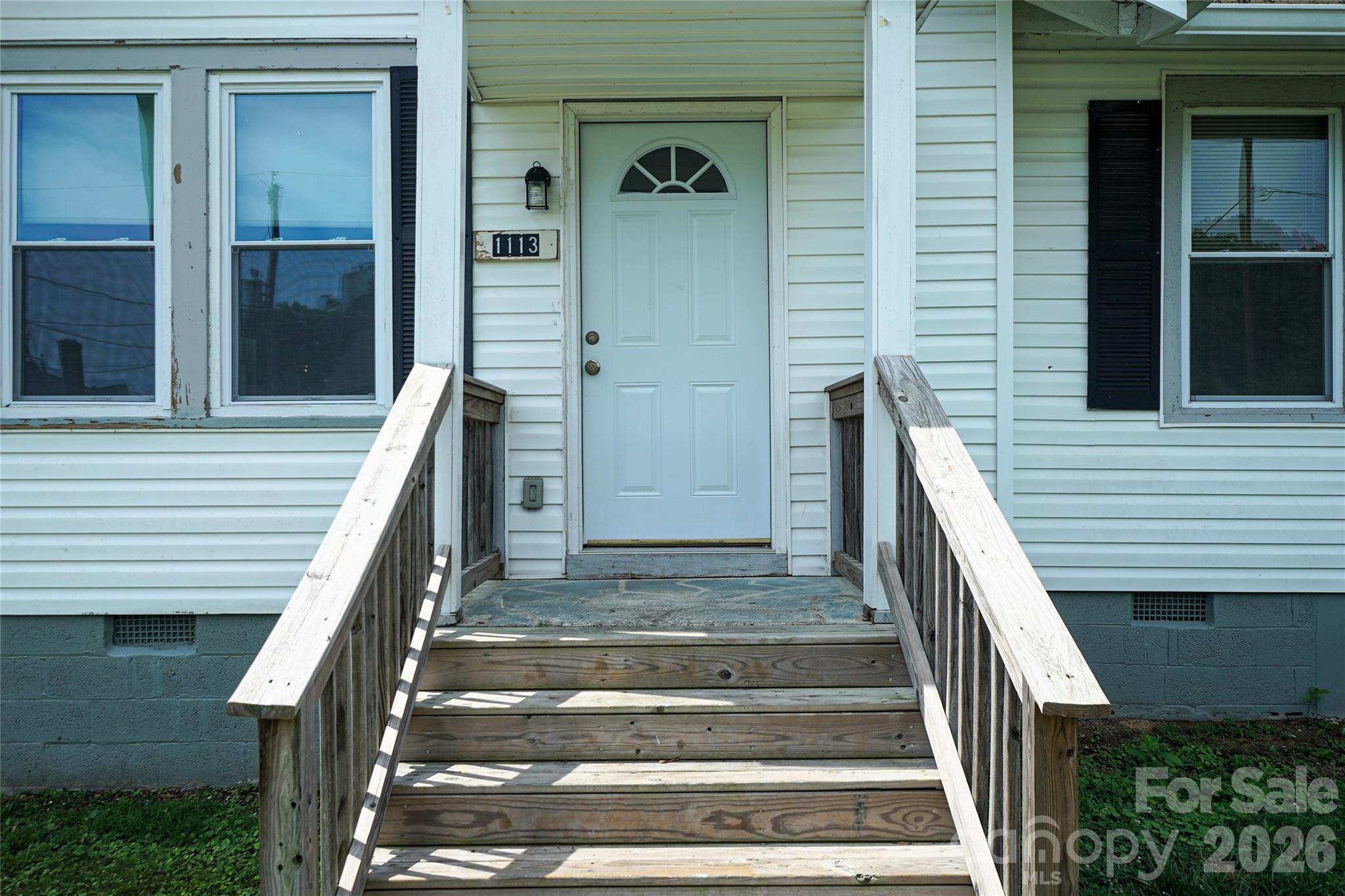 Single Family Residence at 1113 W 5th Avenue, Gastonia, photo 5 of 22