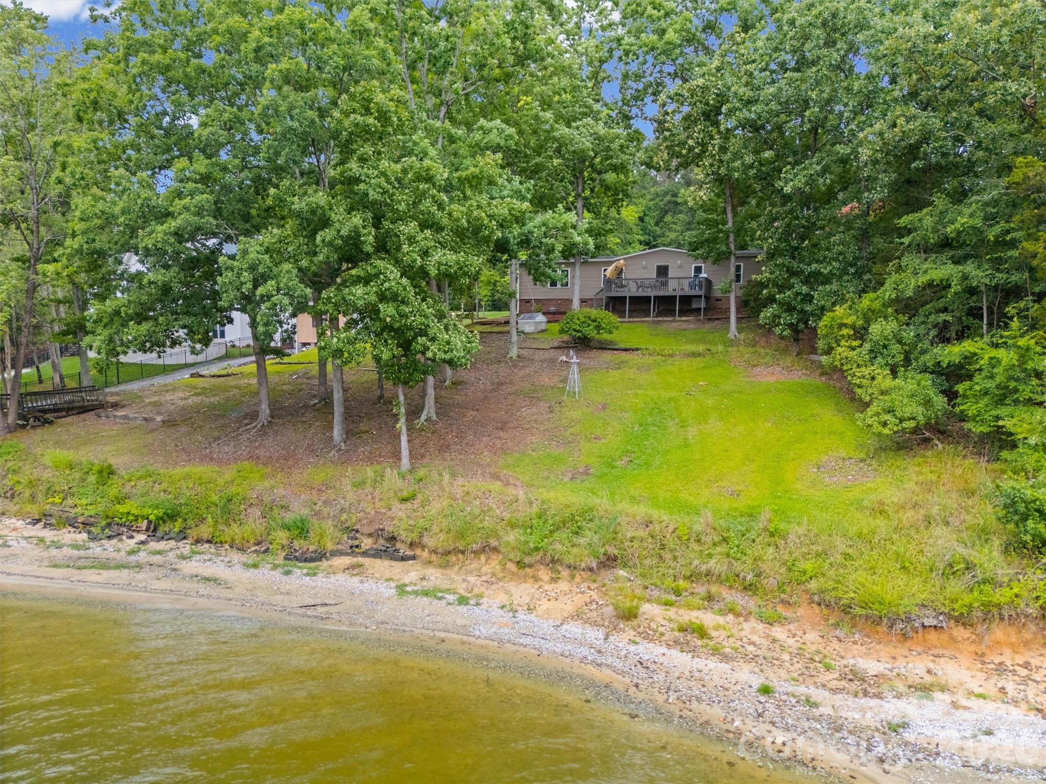 Single Family Residence at 2071 Chameleon Road, York, photo 34 of 46