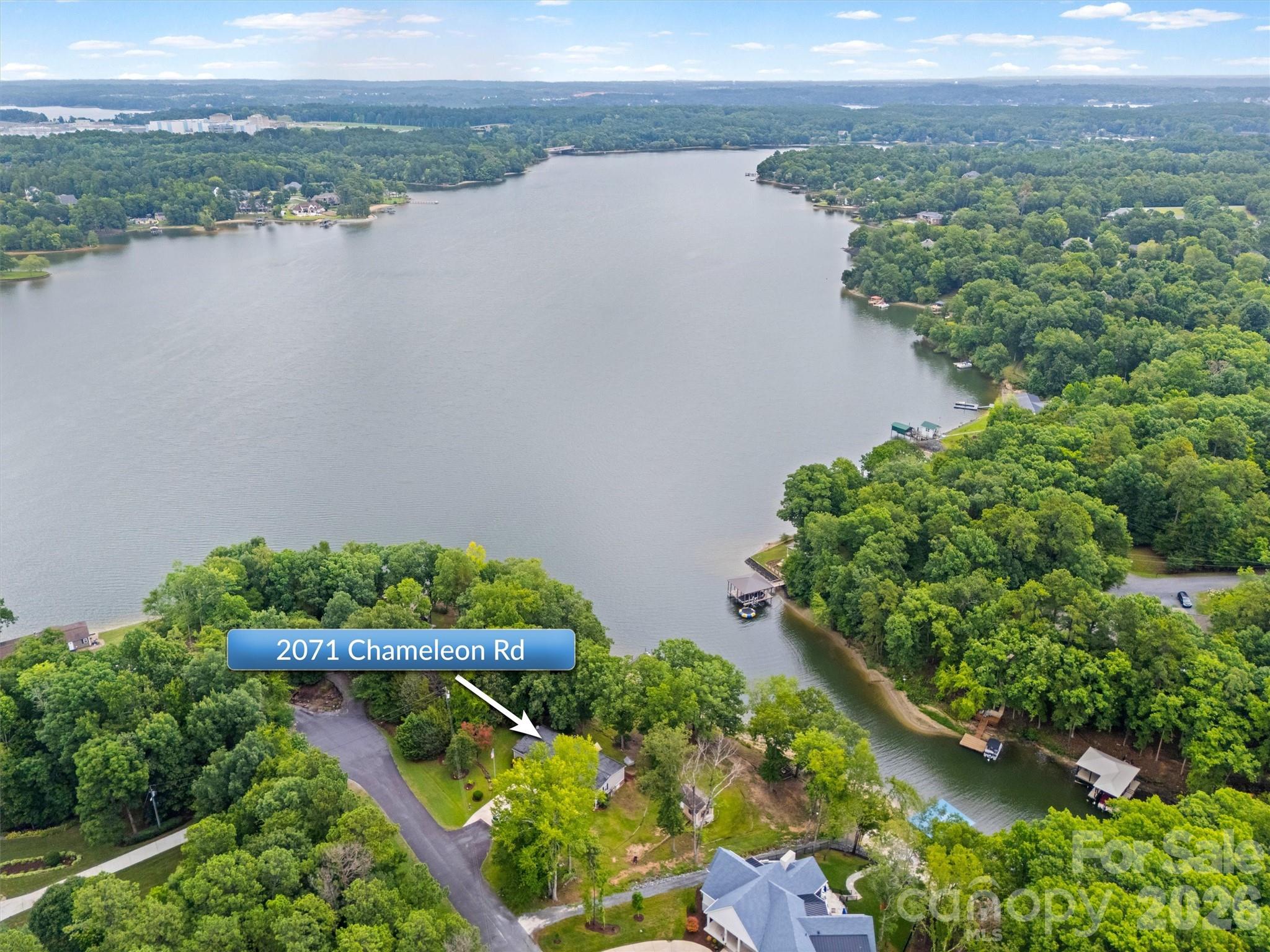 Single Family Residence at 2071 Chameleon Road, York, photo 5 of 46