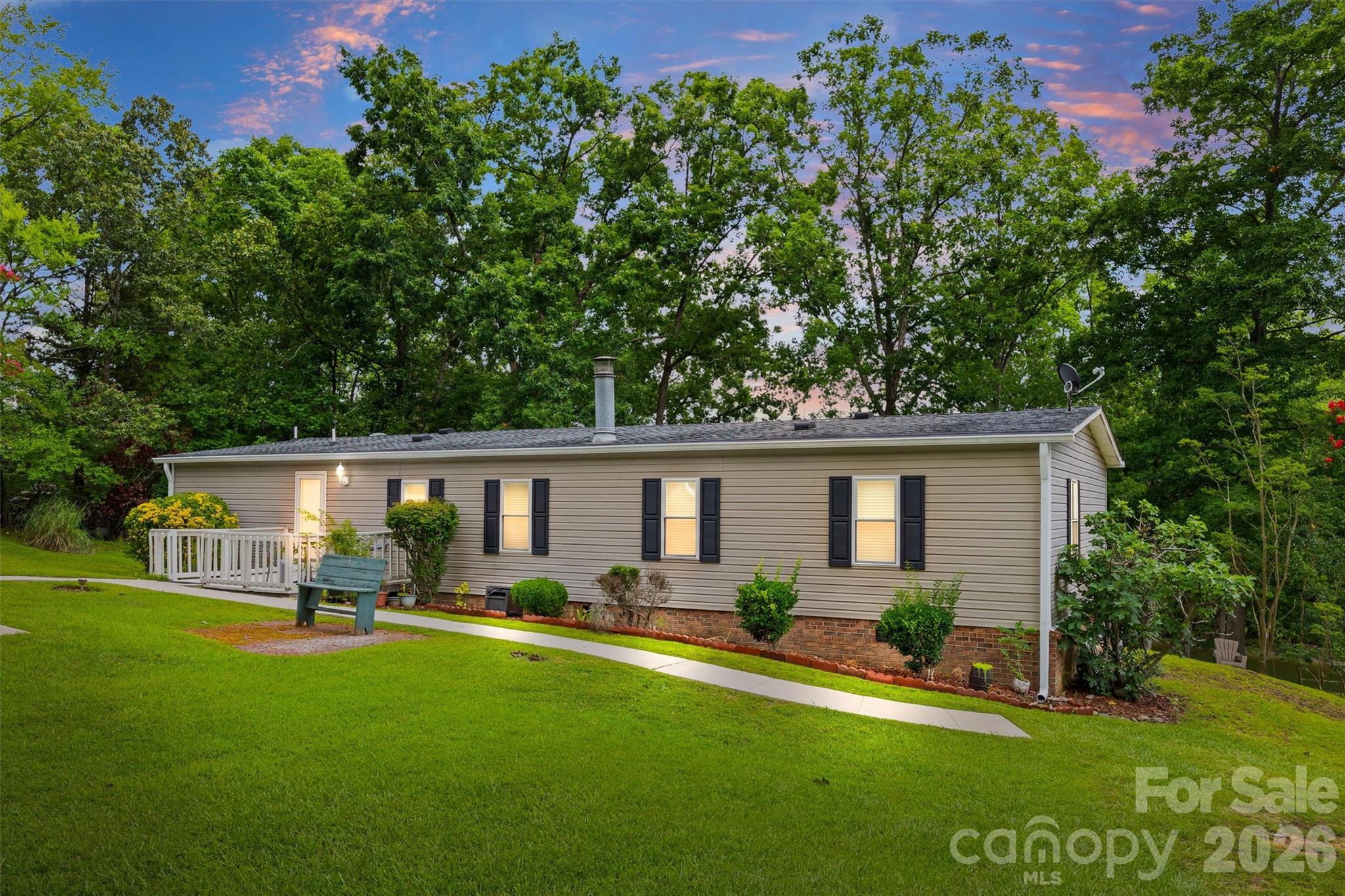 Single Family Residence at 2071 Chameleon Road, York, photo 44 of 46