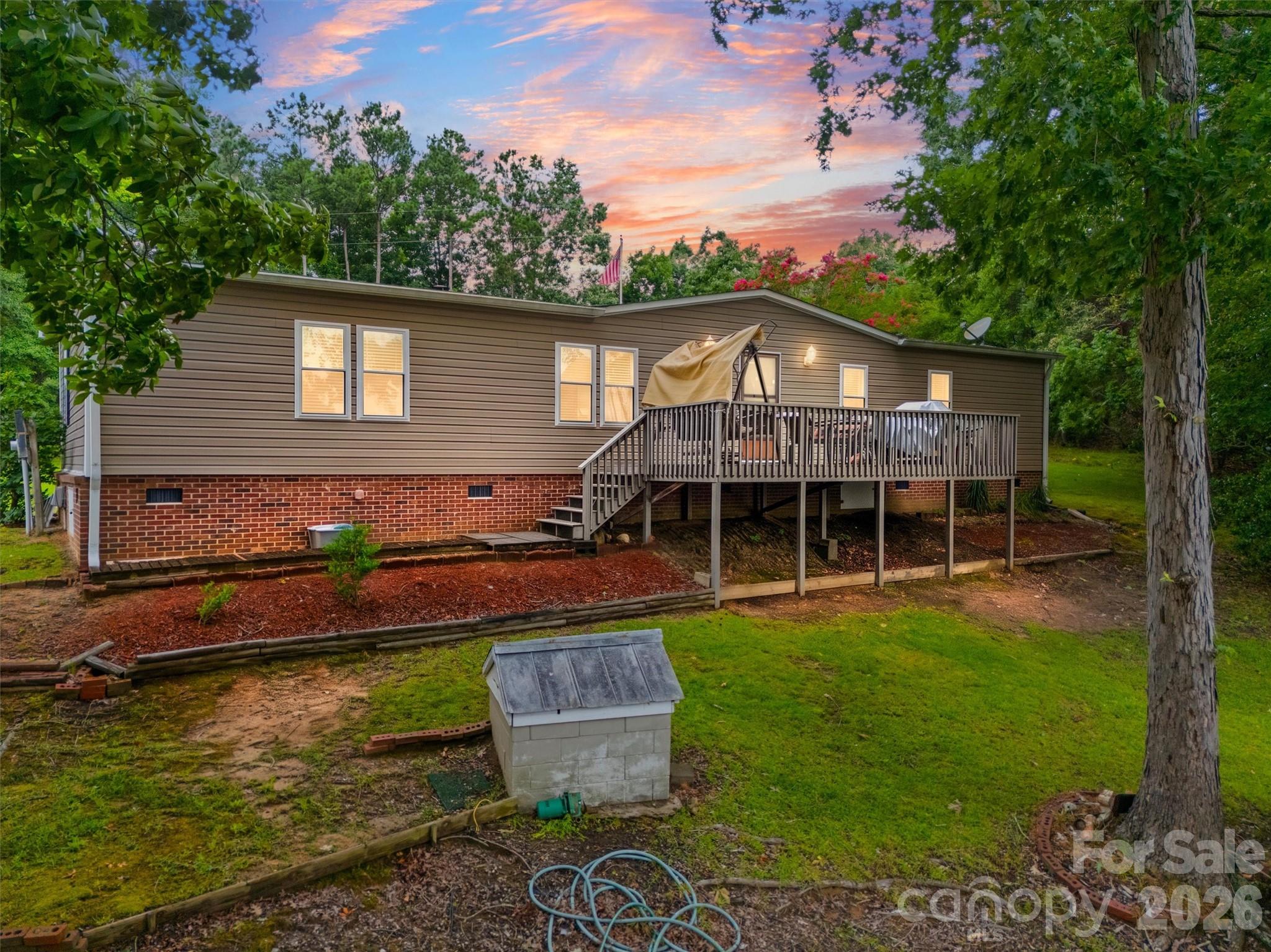 Single Family Residence at 2071 Chameleon Road, York, photo 46 of 46