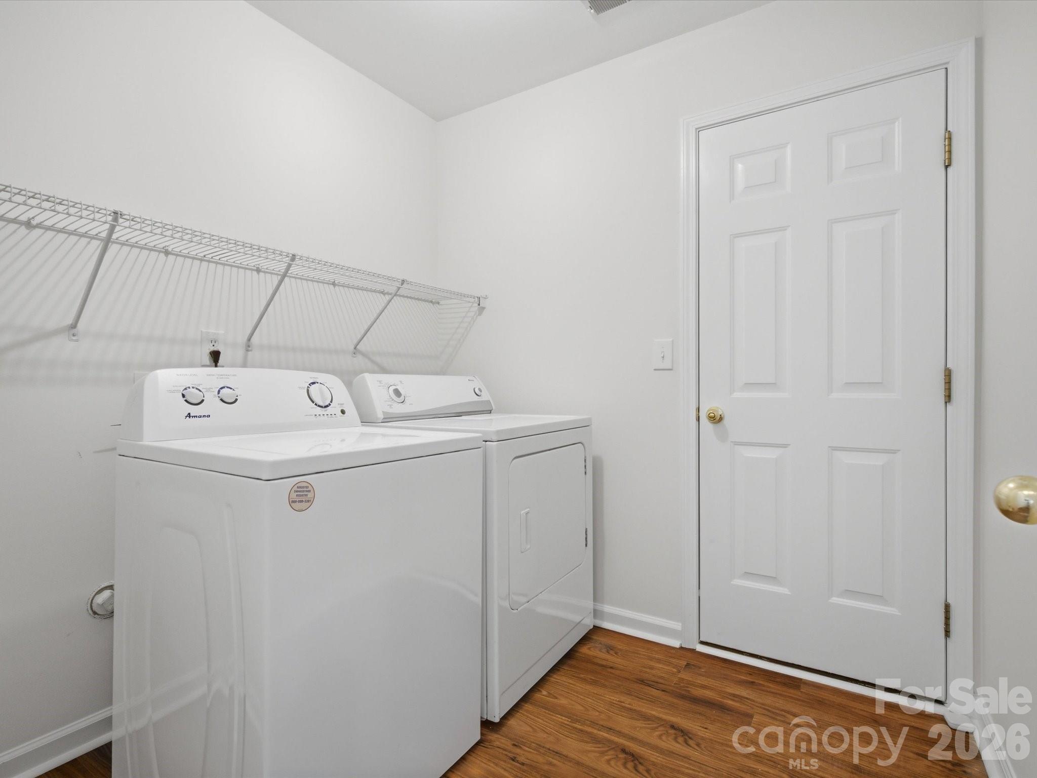 Convenient Laundry - 2007 Rosewater Lane, Indian Trail