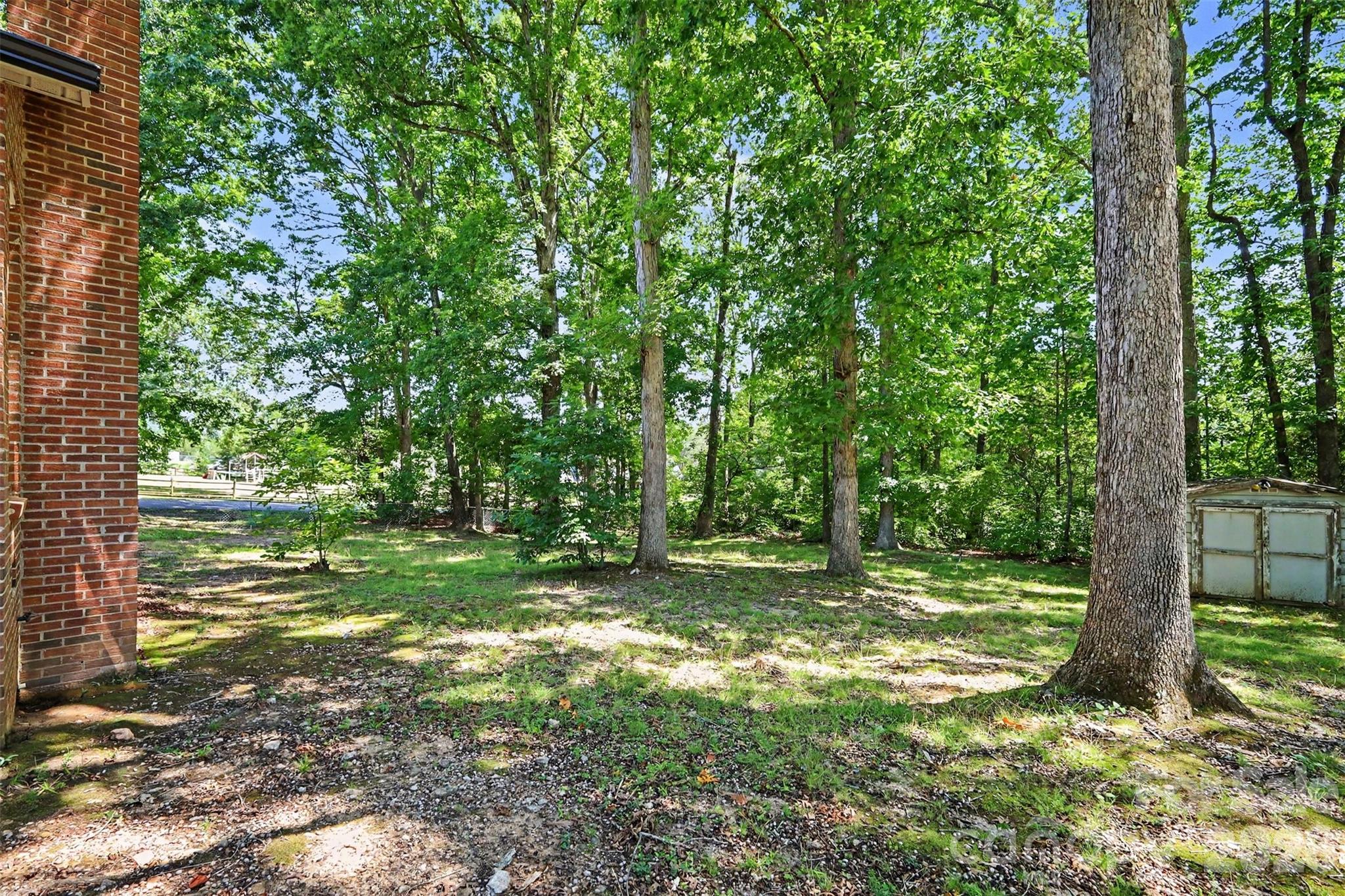 Single Family Residence at 121 Country Creek Drive, Kings Mountain, photo 33 of 33