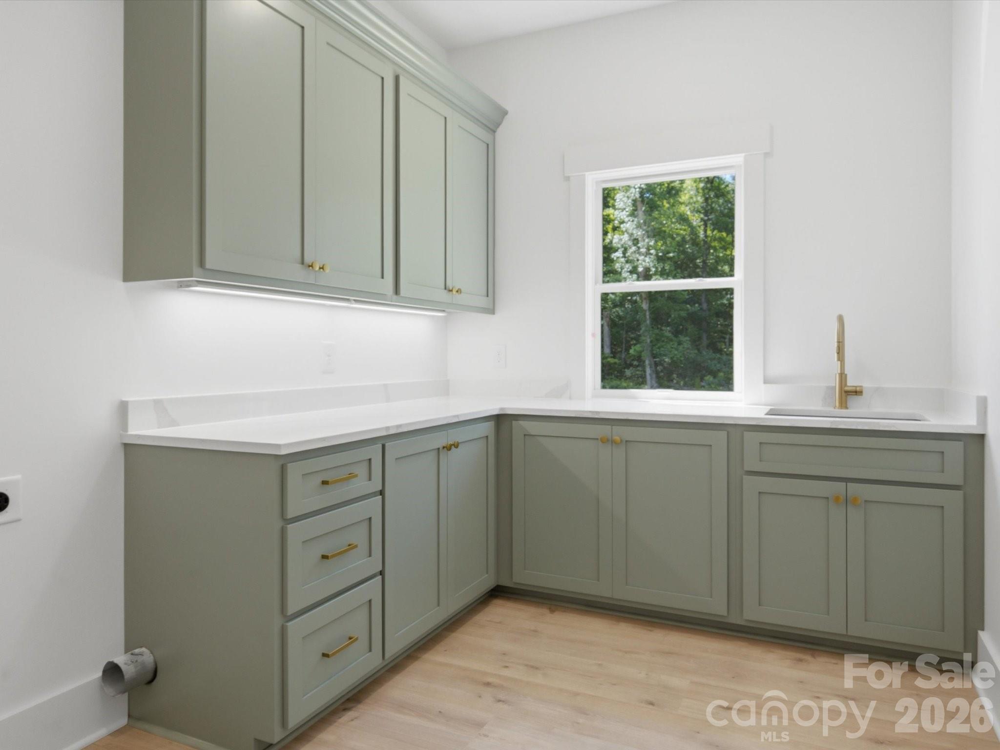 laundry on main - 8018 Fairmont Drive, Waxhaw