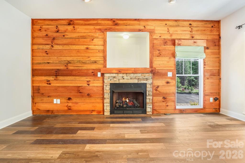 Single Family Residence at 46 Indian Summer Lane, Mill Spring, photo 9 of 30