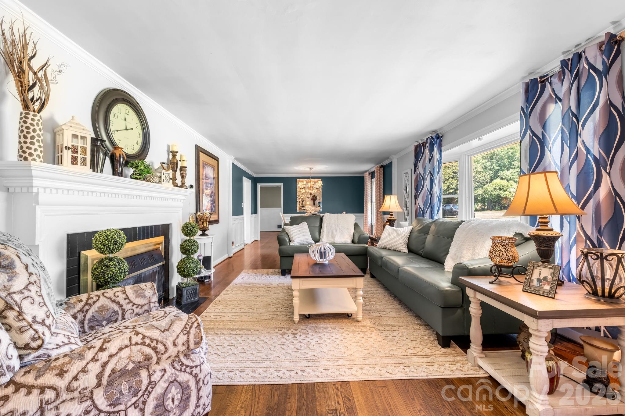 Single Family Residence at 104 Highland Street, Belmont, photo 6 of 14