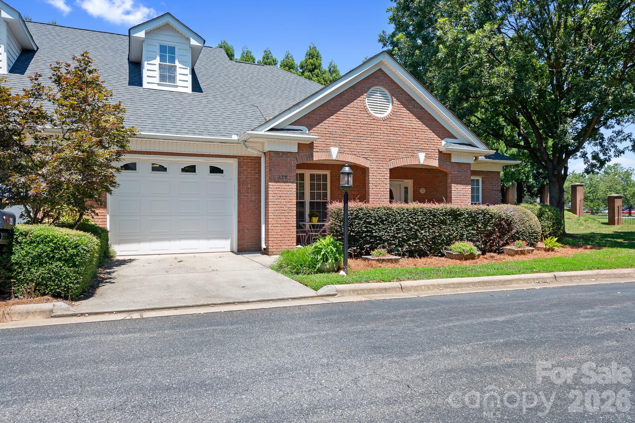 215 Knops Nob - 215 Knops Nob Road, Mooresville