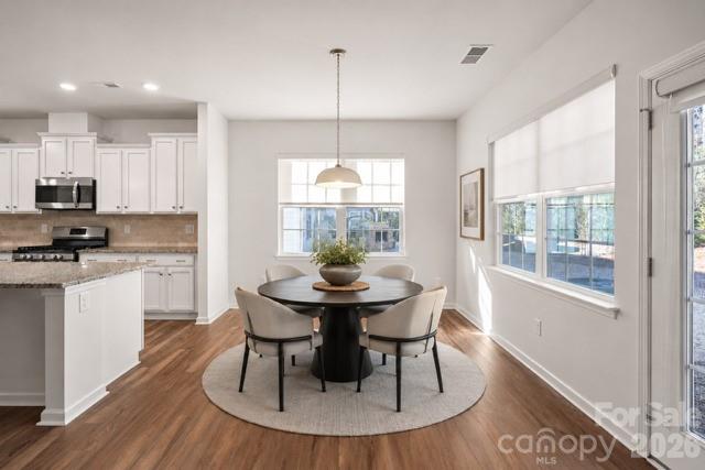 Virtually staged - 116 Van Gogh Trail, Mount Holly