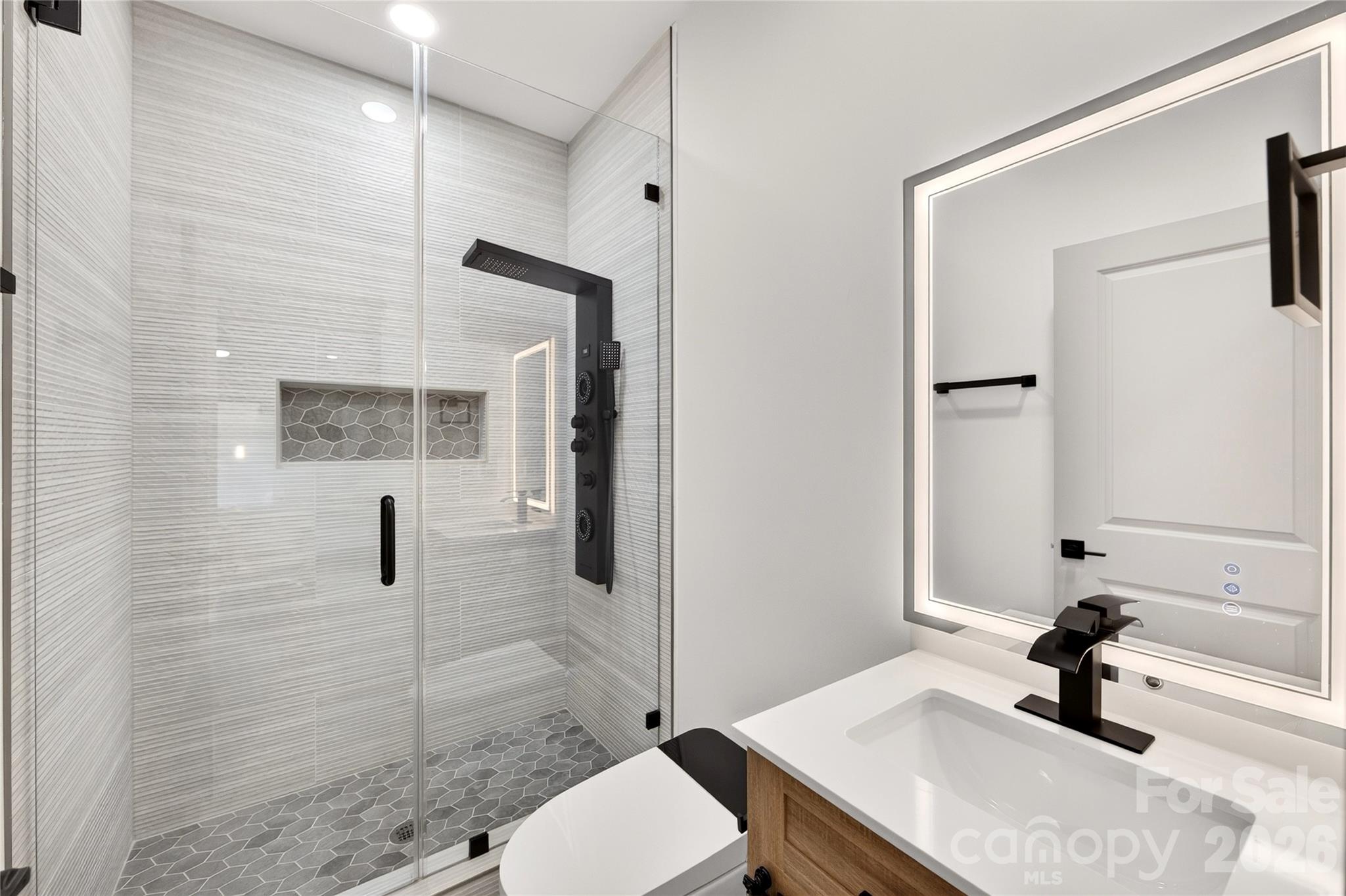 Bath - 3141 Brayland Avenue, Matthews