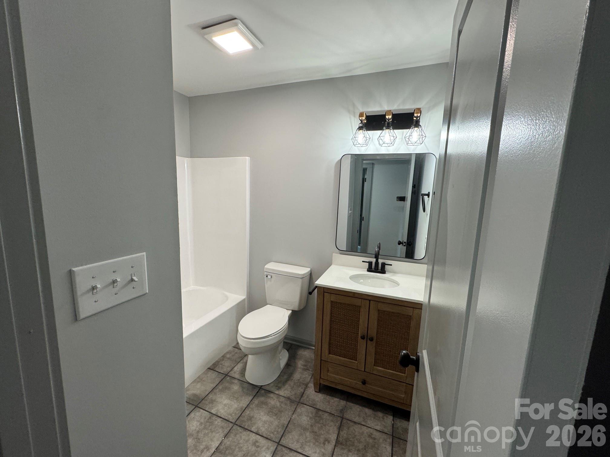 Single Family Residence at 272 Shepps Boat Dock Road, Lexington, photo 20 of 27