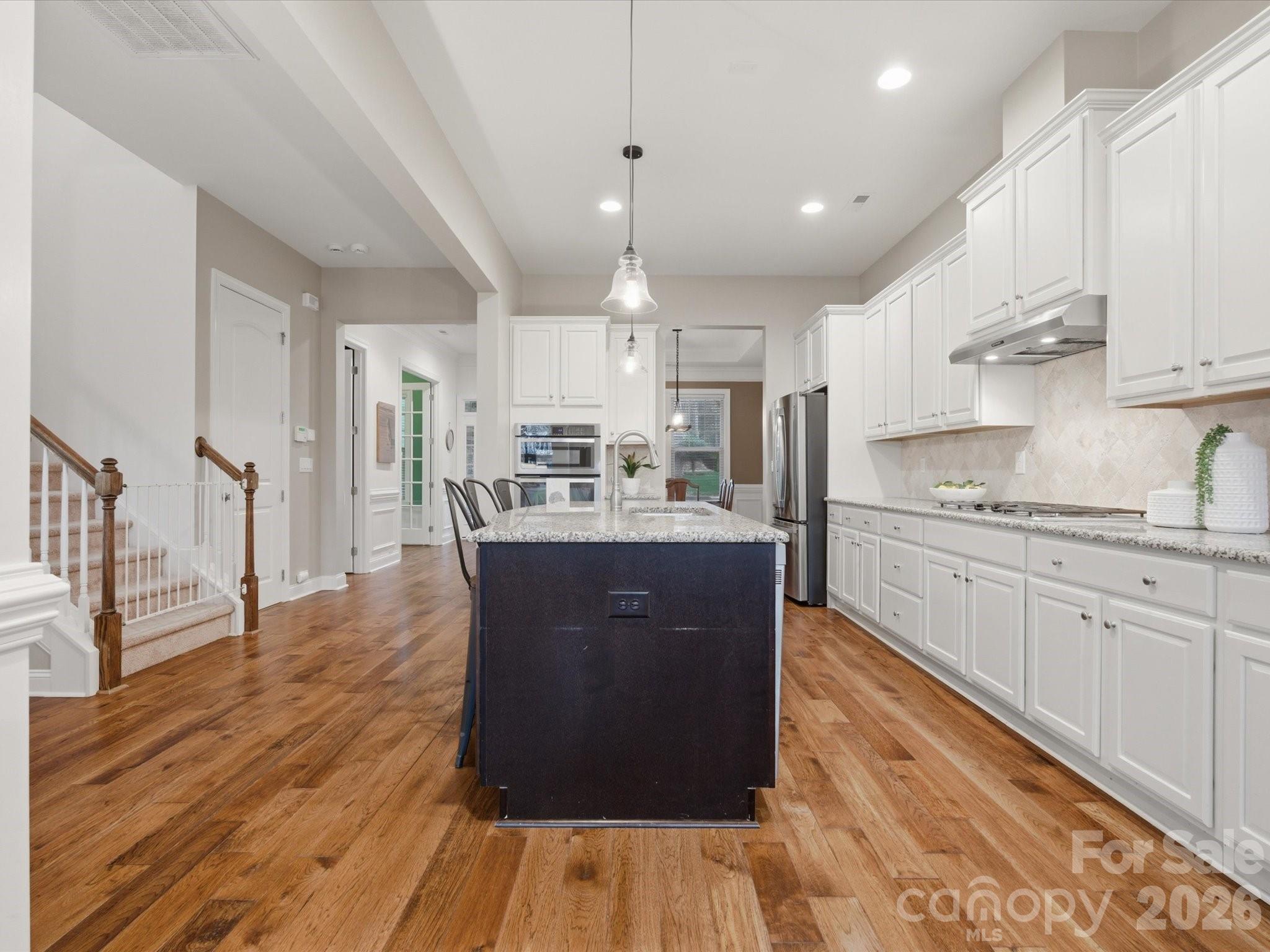 Single Family Residence at 968 Rock Forest Way, Indian Land, photo 12 of 48