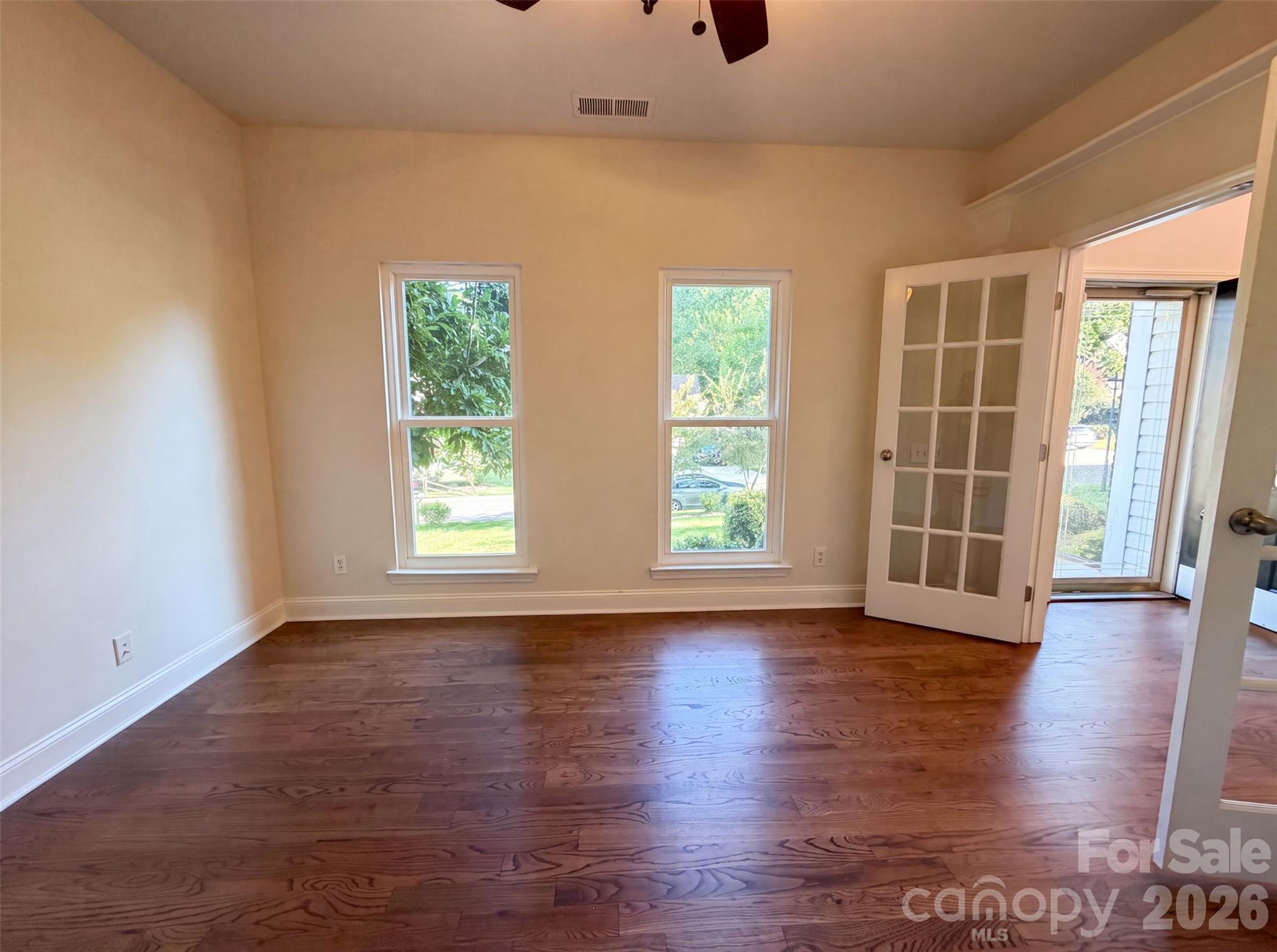Single Family Residence at 110 Lyman Oak Court, Fort Mill, photo 8 of 15