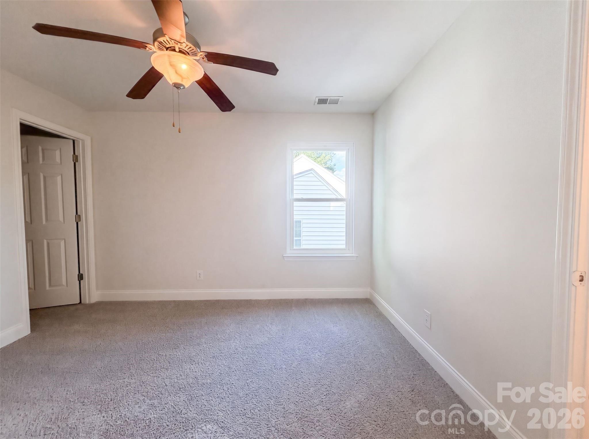 Single Family Residence at 110 Lyman Oak Court, Fort Mill, photo 12 of 15