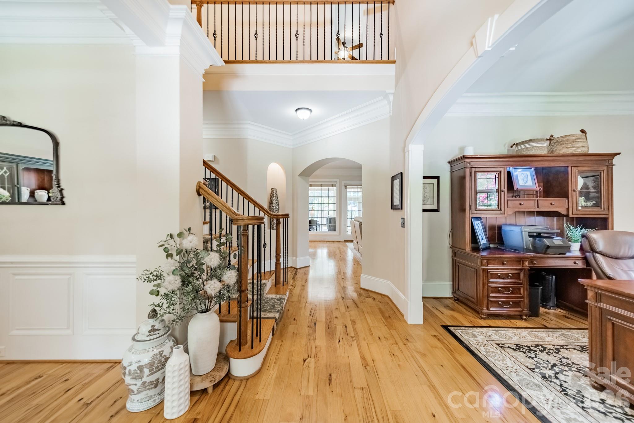 Single Family Residence at 215 Blue River Road, Lake Wylie, photo 18 of 48