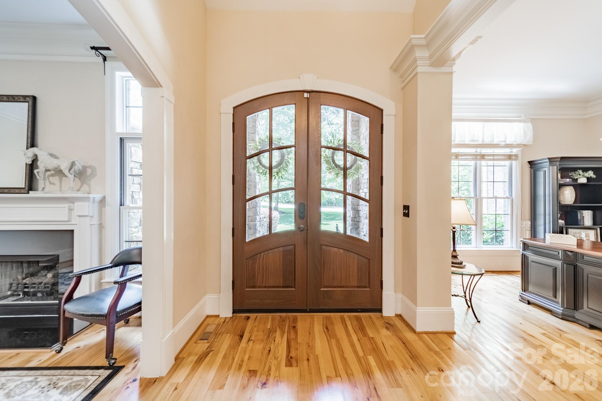 Single Family Residence at 215 Blue River Road, Lake Wylie, photo 17 of 48