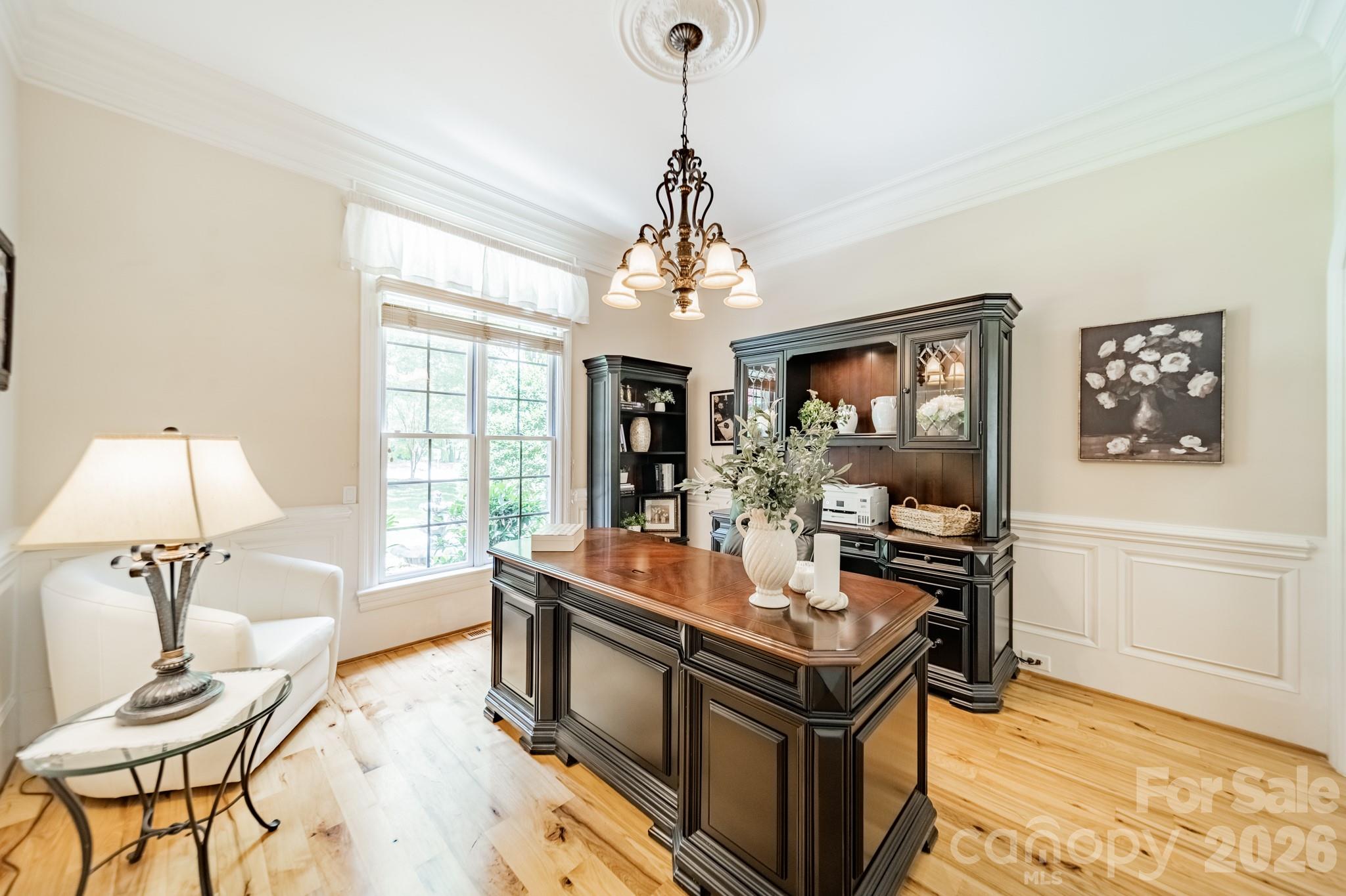 Single Family Residence at 215 Blue River Road, Lake Wylie, photo 19 of 48