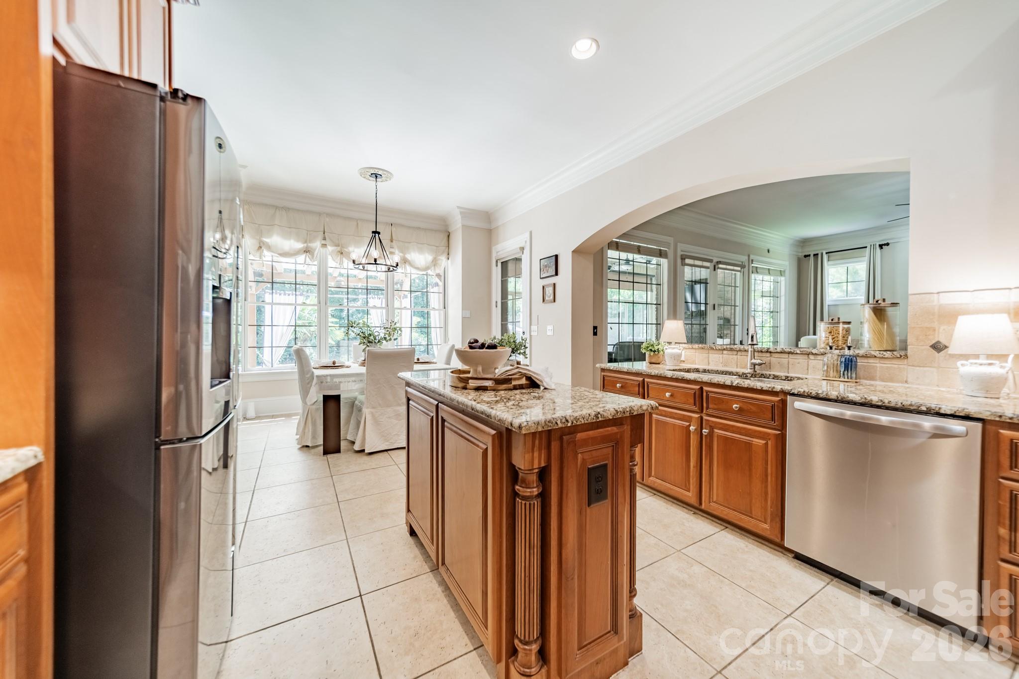 Single Family Residence at 215 Blue River Road, Lake Wylie, photo 23 of 48