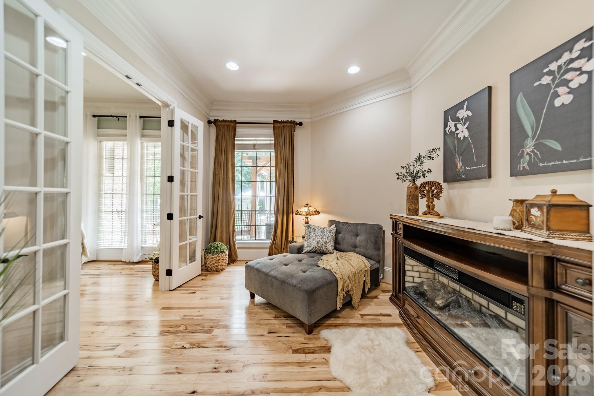 Sitting Room off Primary Bedroom - 215 Blue River Road, Lake Wylie