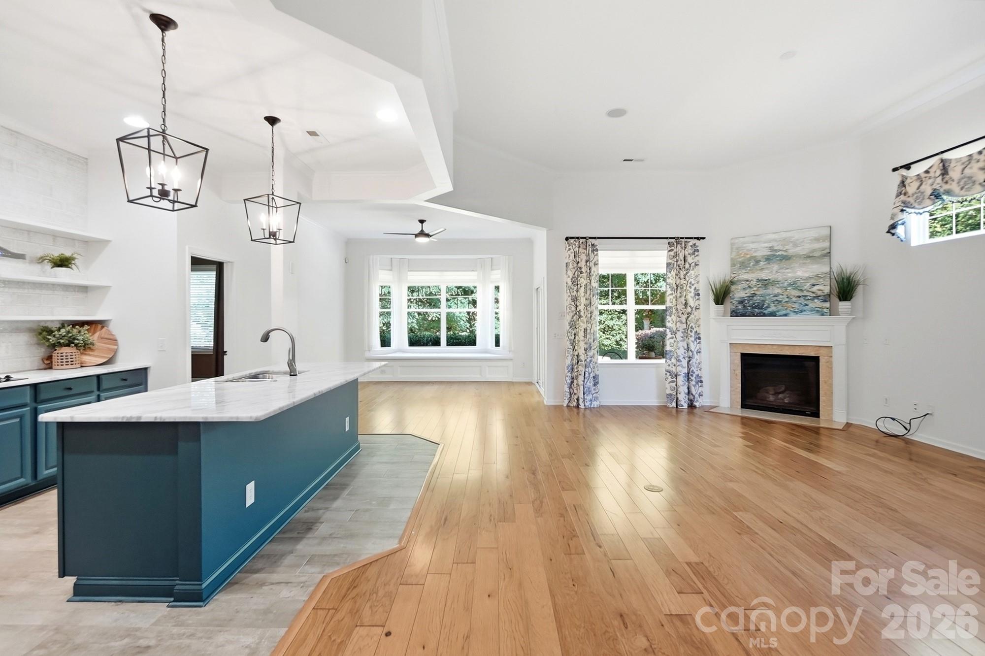 Single Family Residence at 3076 Streamhaven Drive, Fort Mill, photo 9 of 48